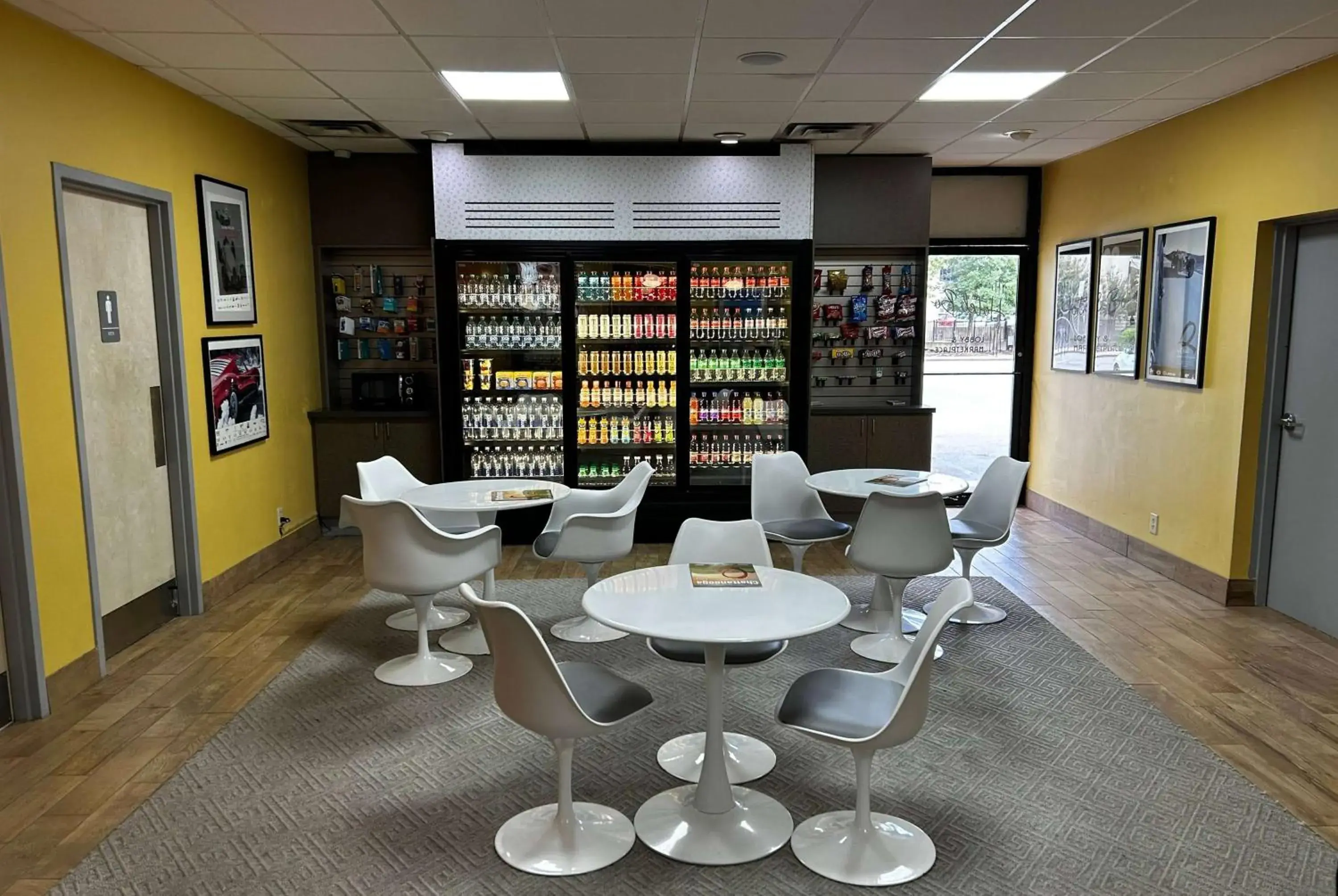 Lobby or reception in Hotel Bo, a Days Inn by Wyndham Chattanooga Downtown Lobby or reception in Hotel Bo, a Days Inn by Wyndham Chattanooga Downtown