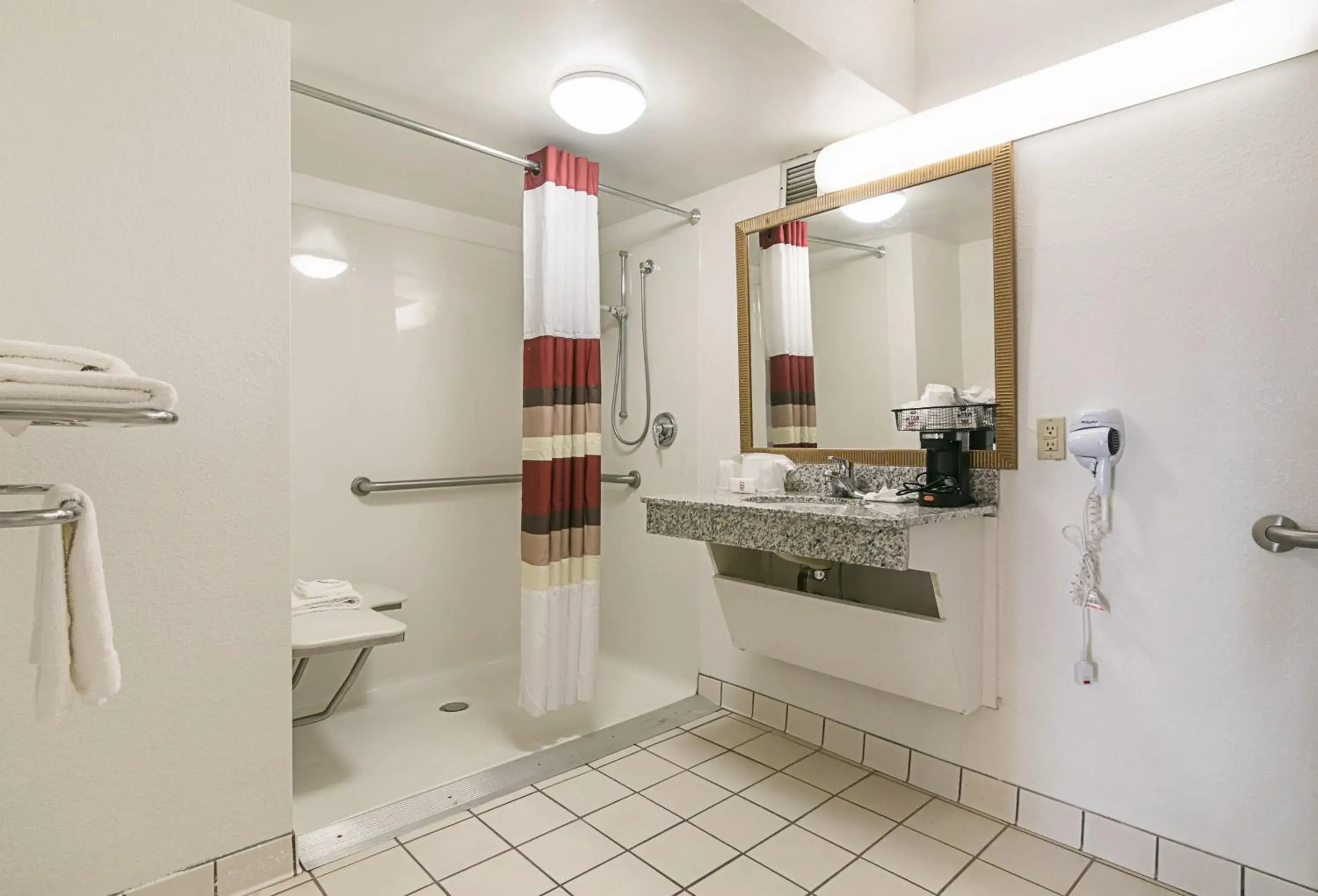 Bathroom in Red Roof Inn Forsyth Bathroom in Red Roof Inn Forsyth