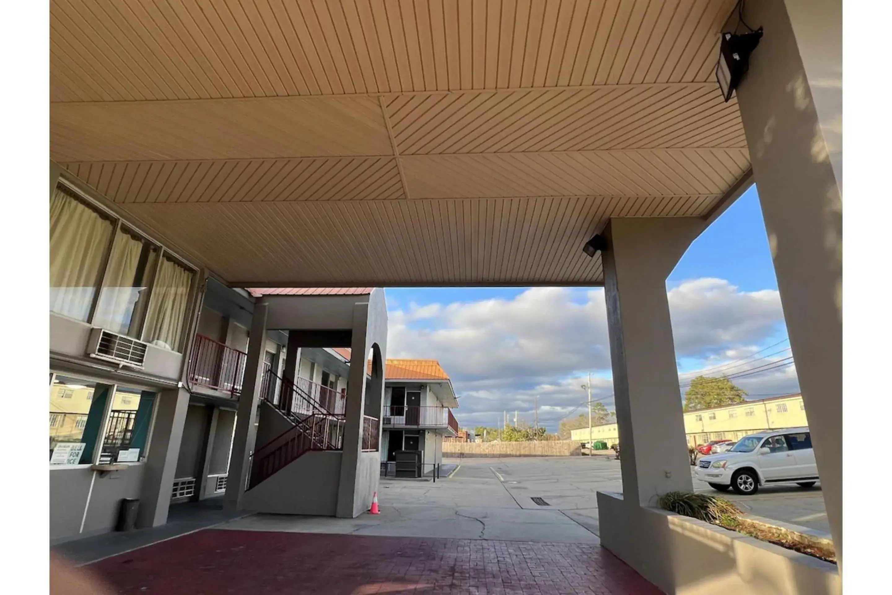 Property building in Western Motel By OYO Hattiesburg Property building in Western Motel By OYO Hattiesburg