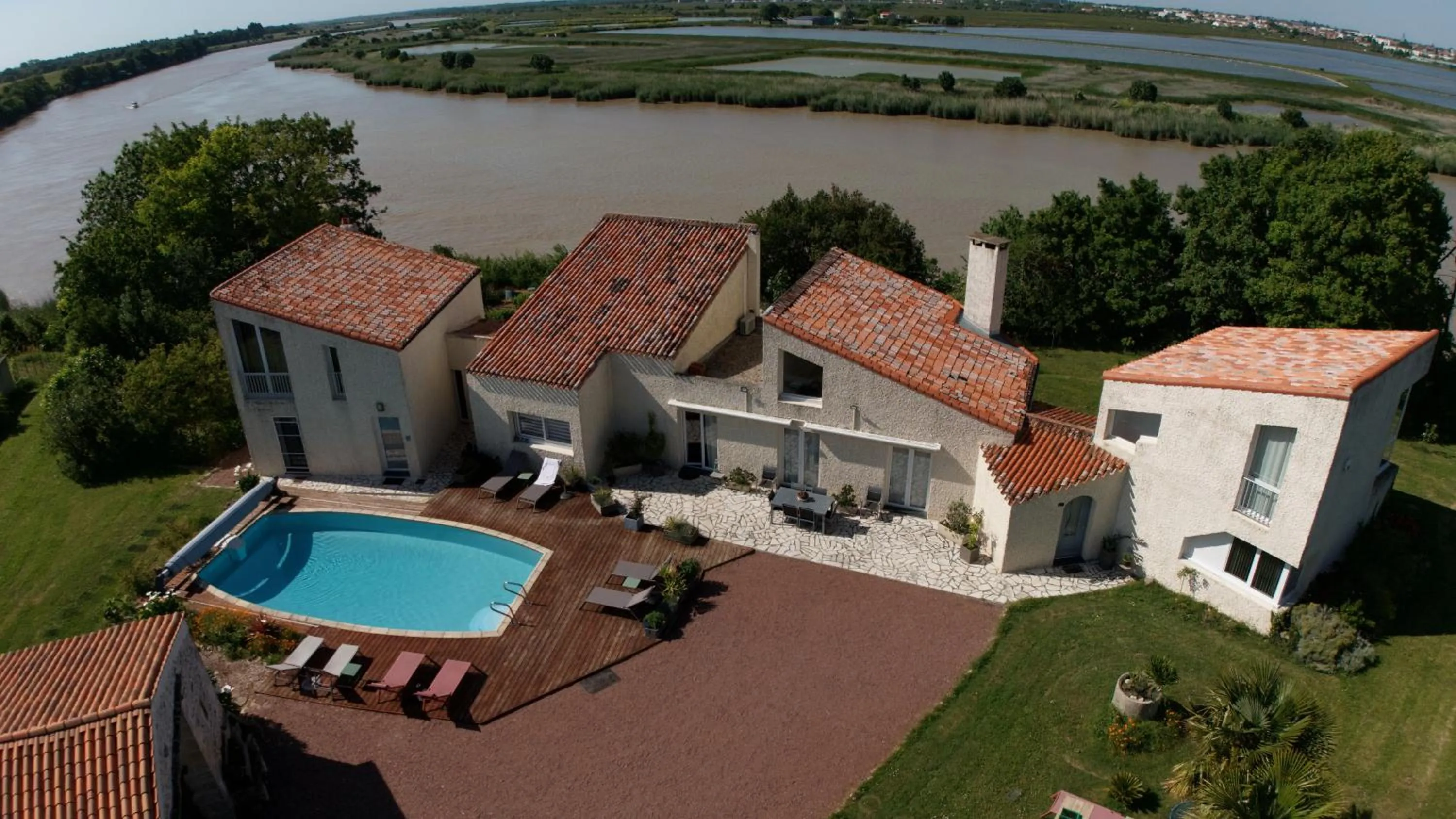Bird's eye view in La Charentine