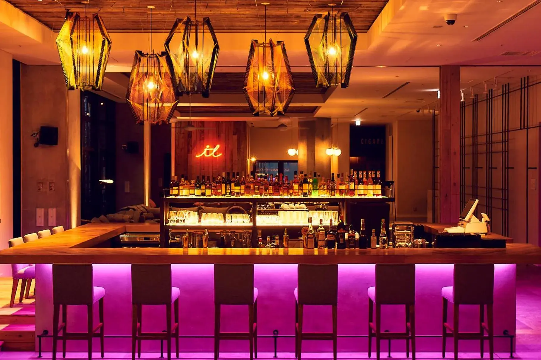 Lounge or bar in Hotel It Osaka Shinmachi Lounge or bar in Hotel It Osaka Shinmachi