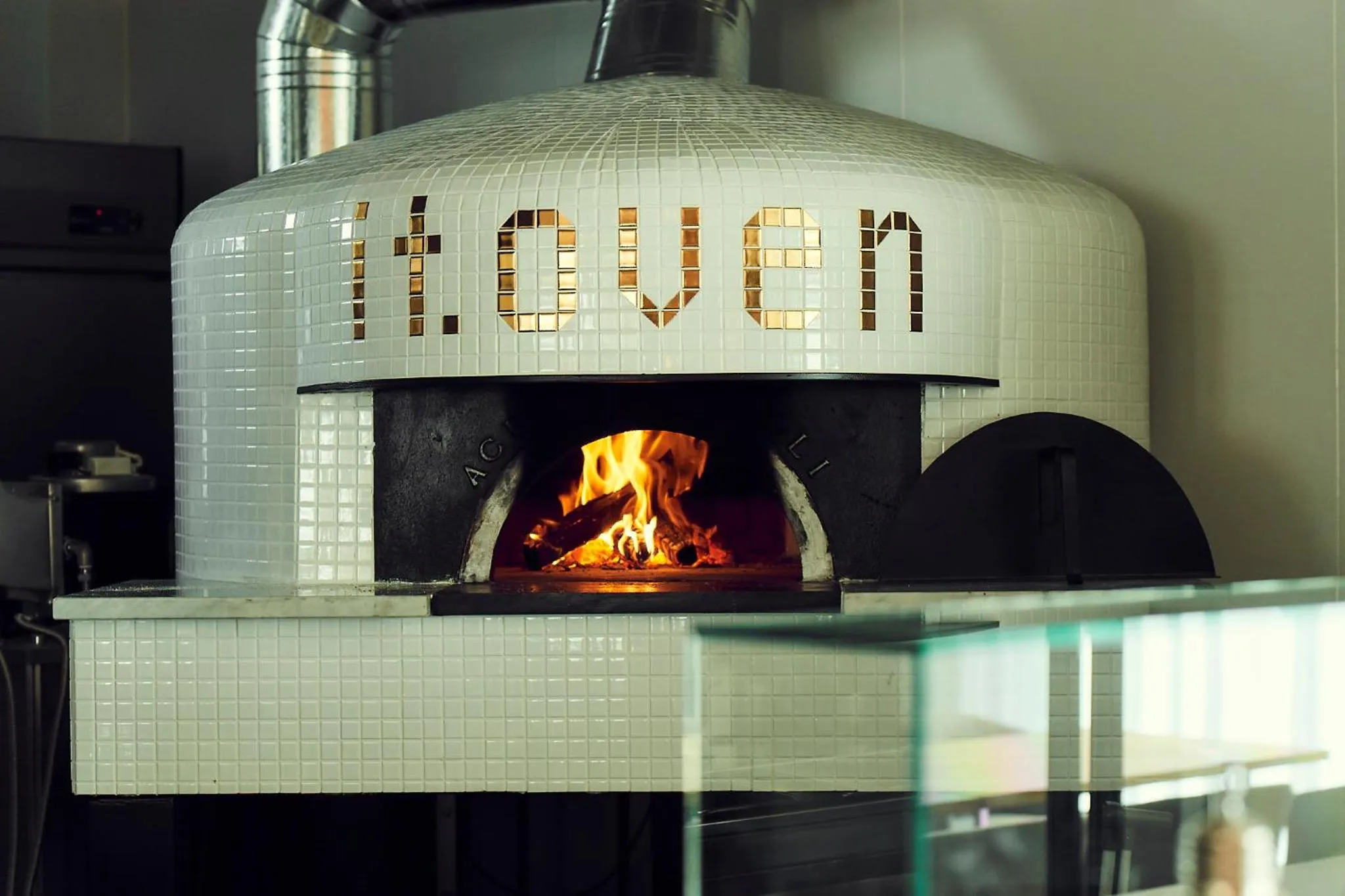 Restaurant/places to eat in Hotel It Osaka Shinmachi