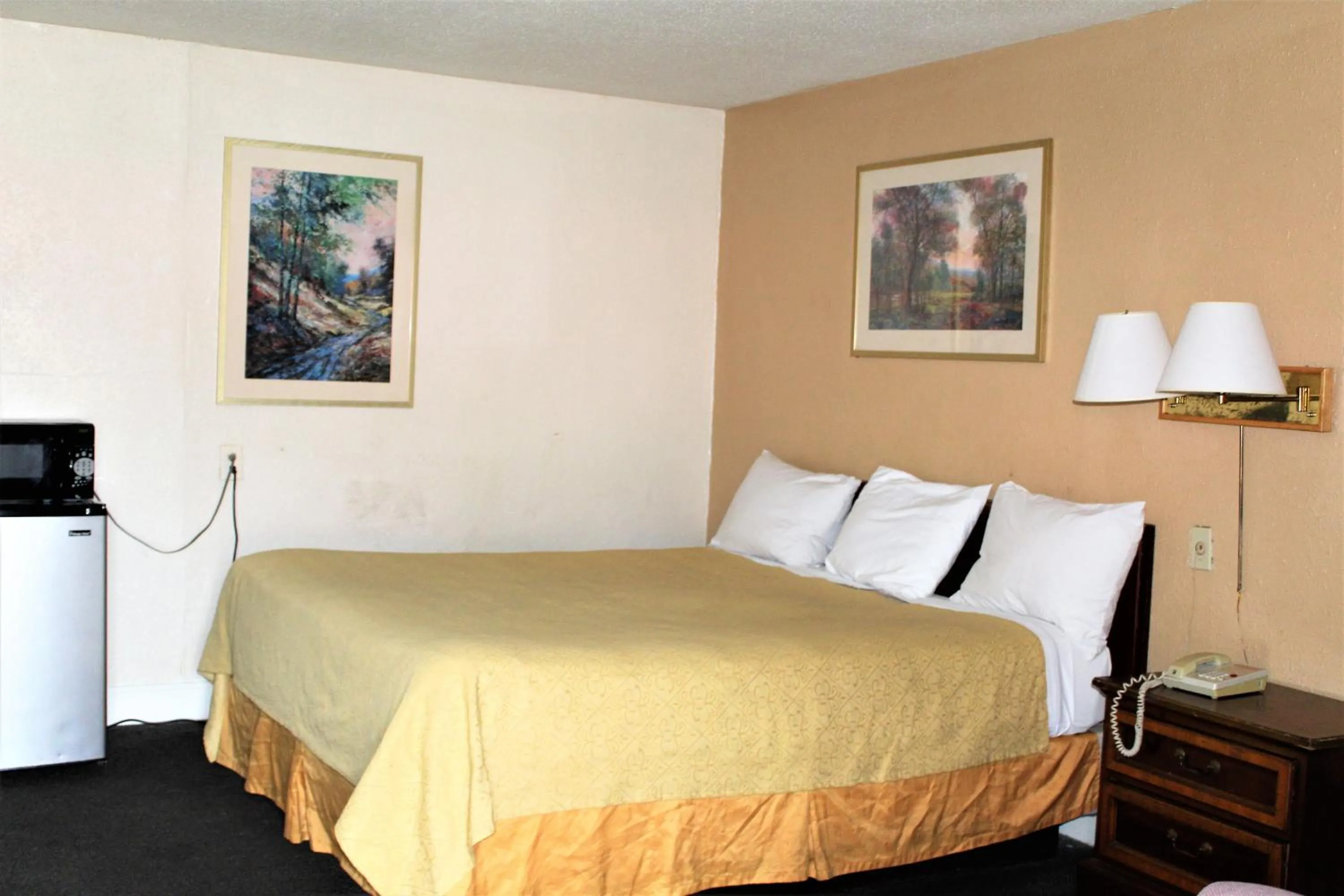 Cascades Motel - Chattanooga