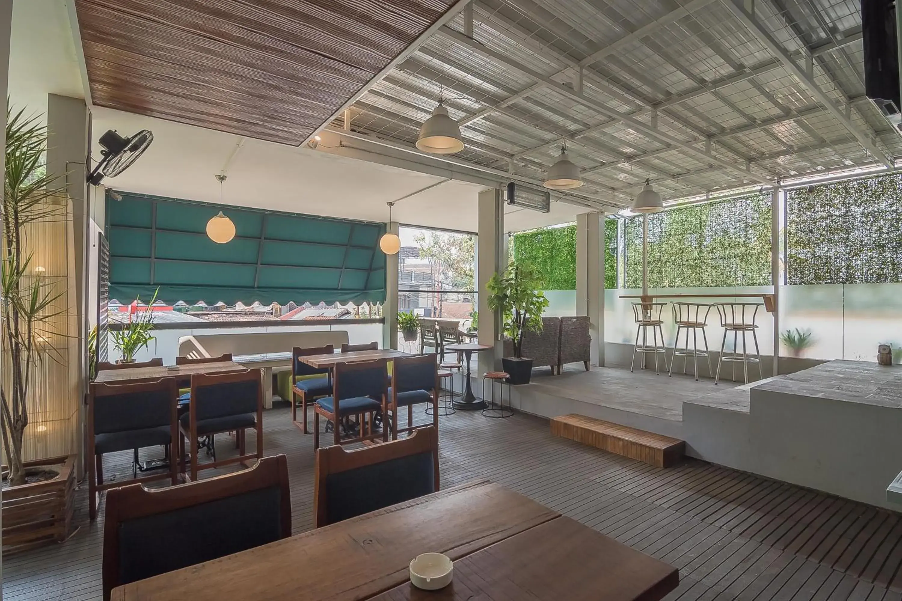 Lounge or bar in RedDoorz near UPI Setiabudi 2 Lounge or bar in RedDoorz near UPI Setiabudi 2