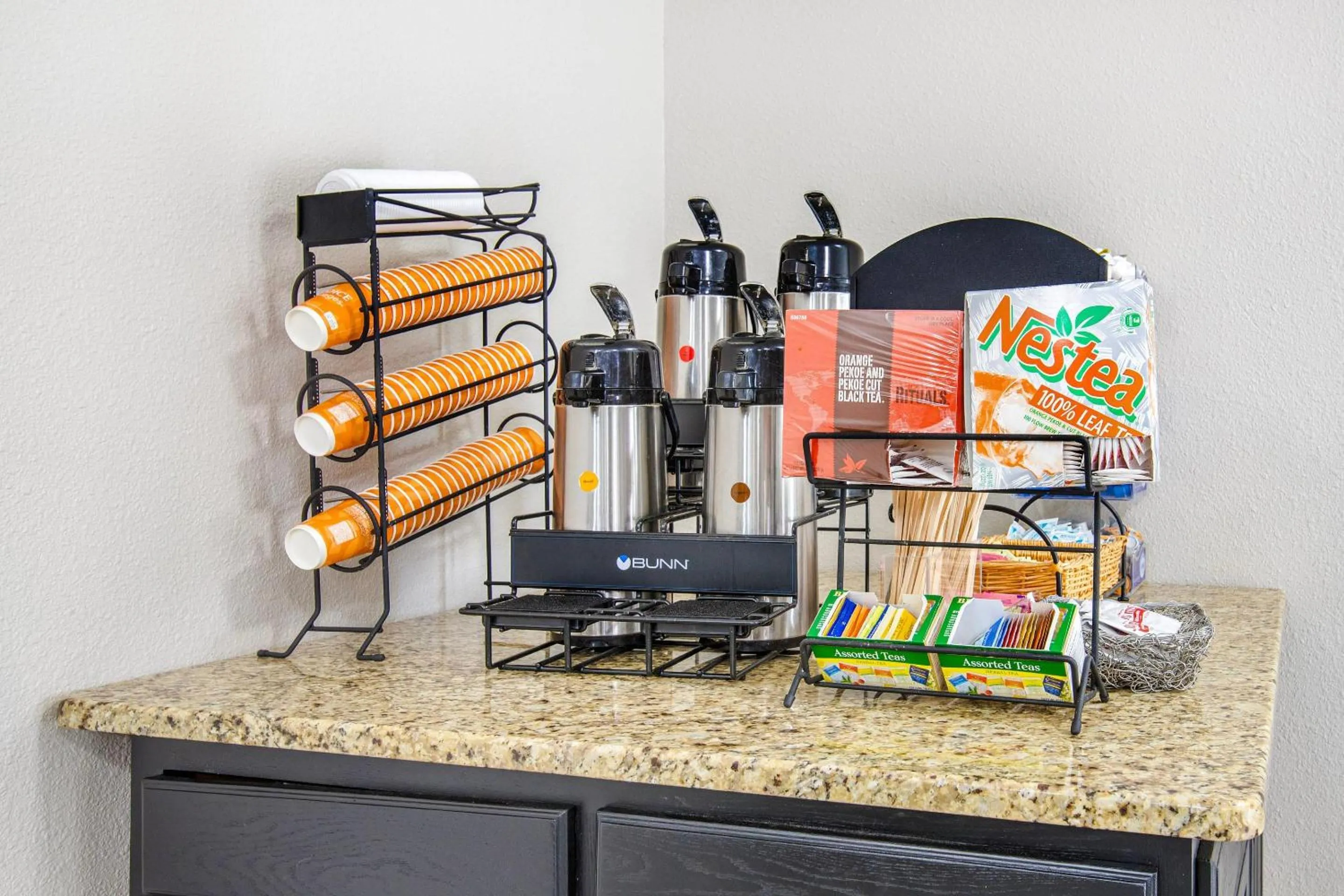 Breakfast in MainStay Suites Madison Airport