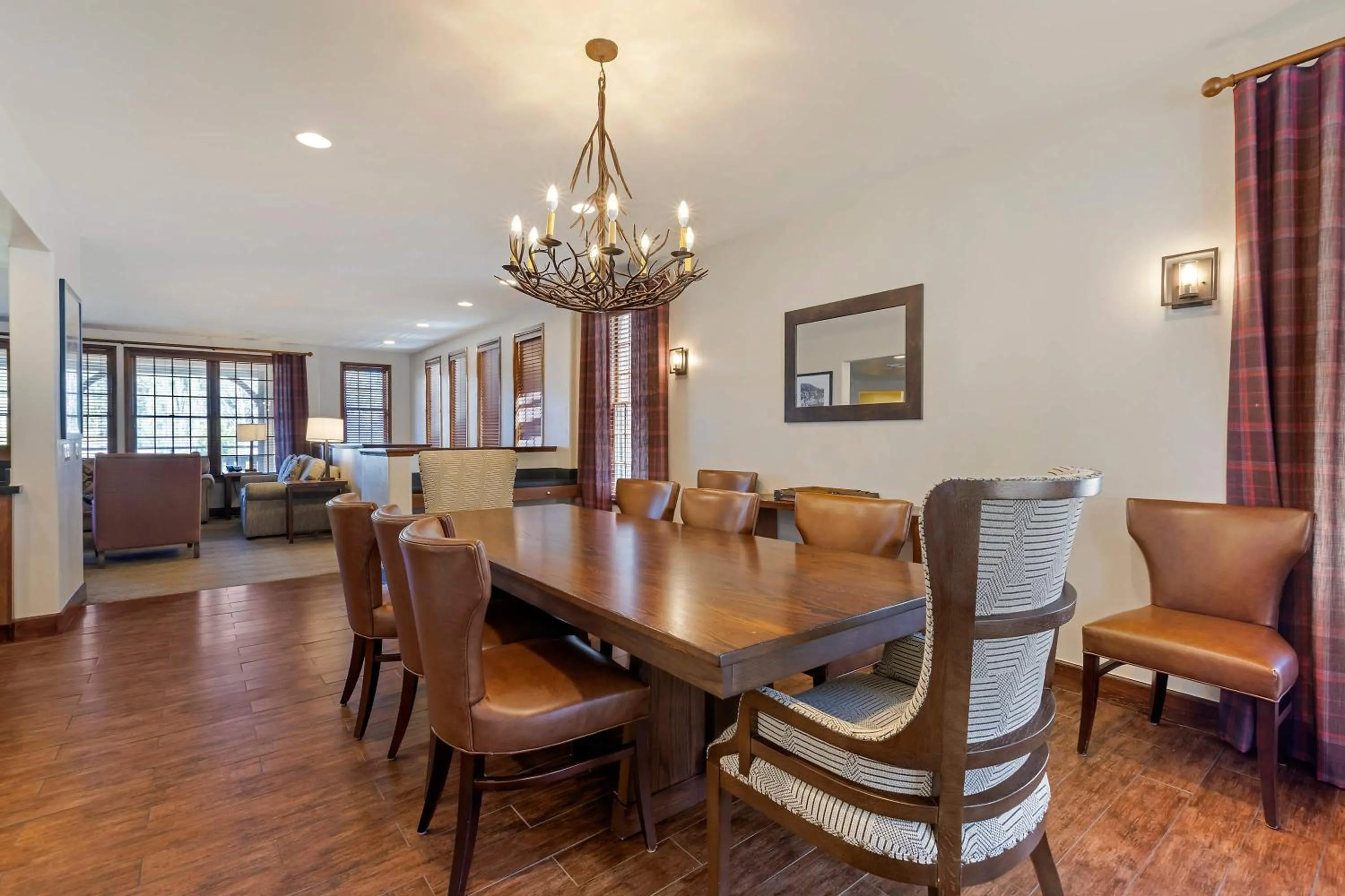 Dining area in Bluegreen Vacations Big Bear Village, an Ascend Collection Resort