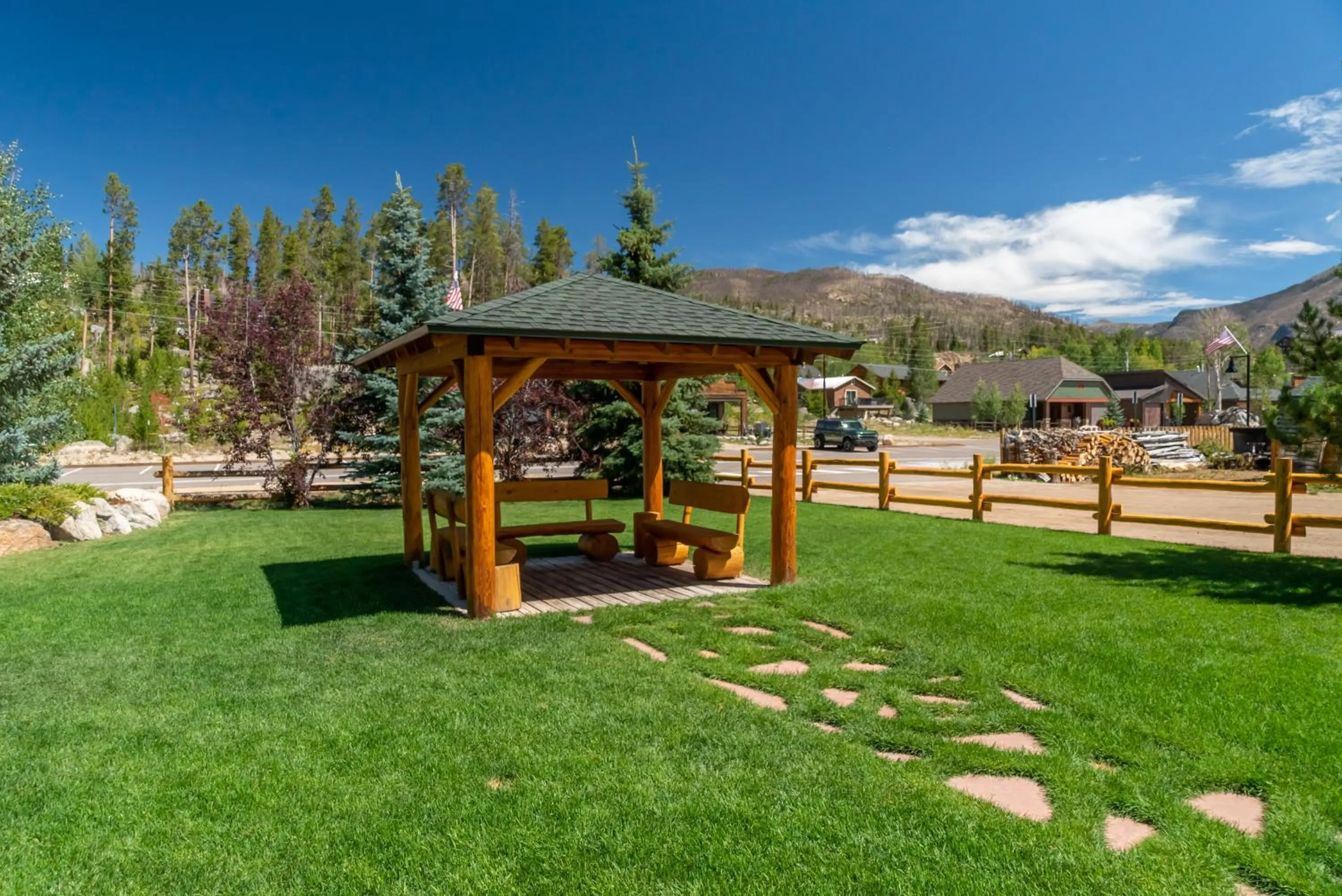 Garden in Spirit Lake Lodge