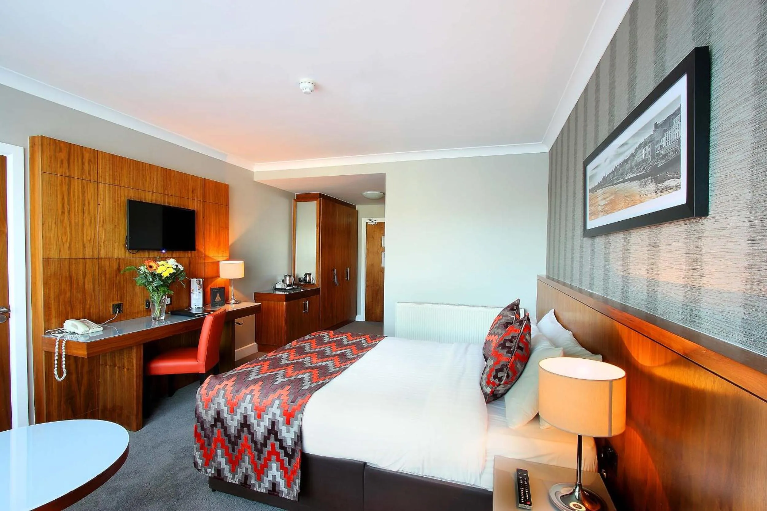 Bedroom, Bed in The Fitzwilton Hotel