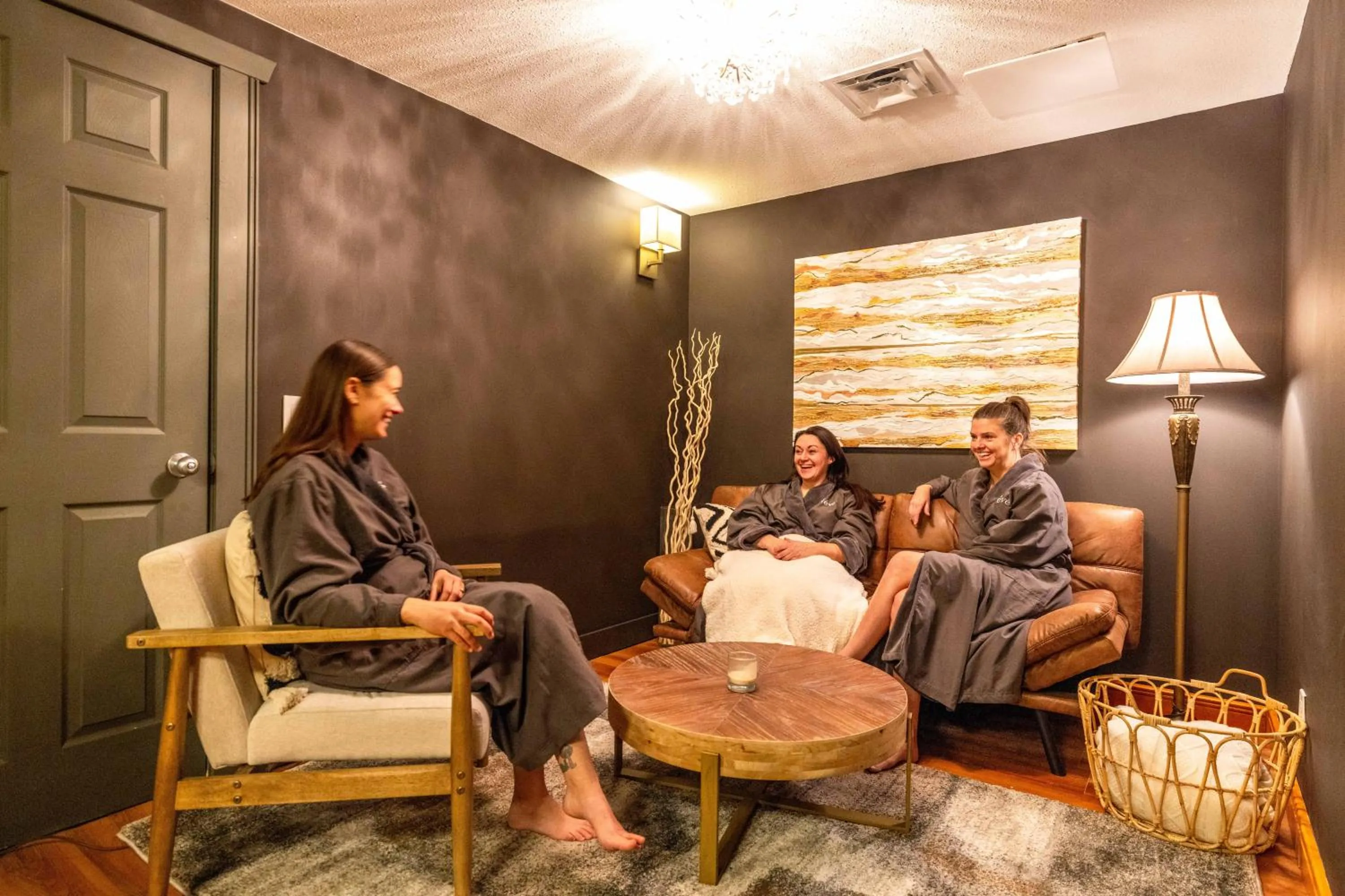 Spa and wellness centre/facilities in Lizard Creek Lodge
