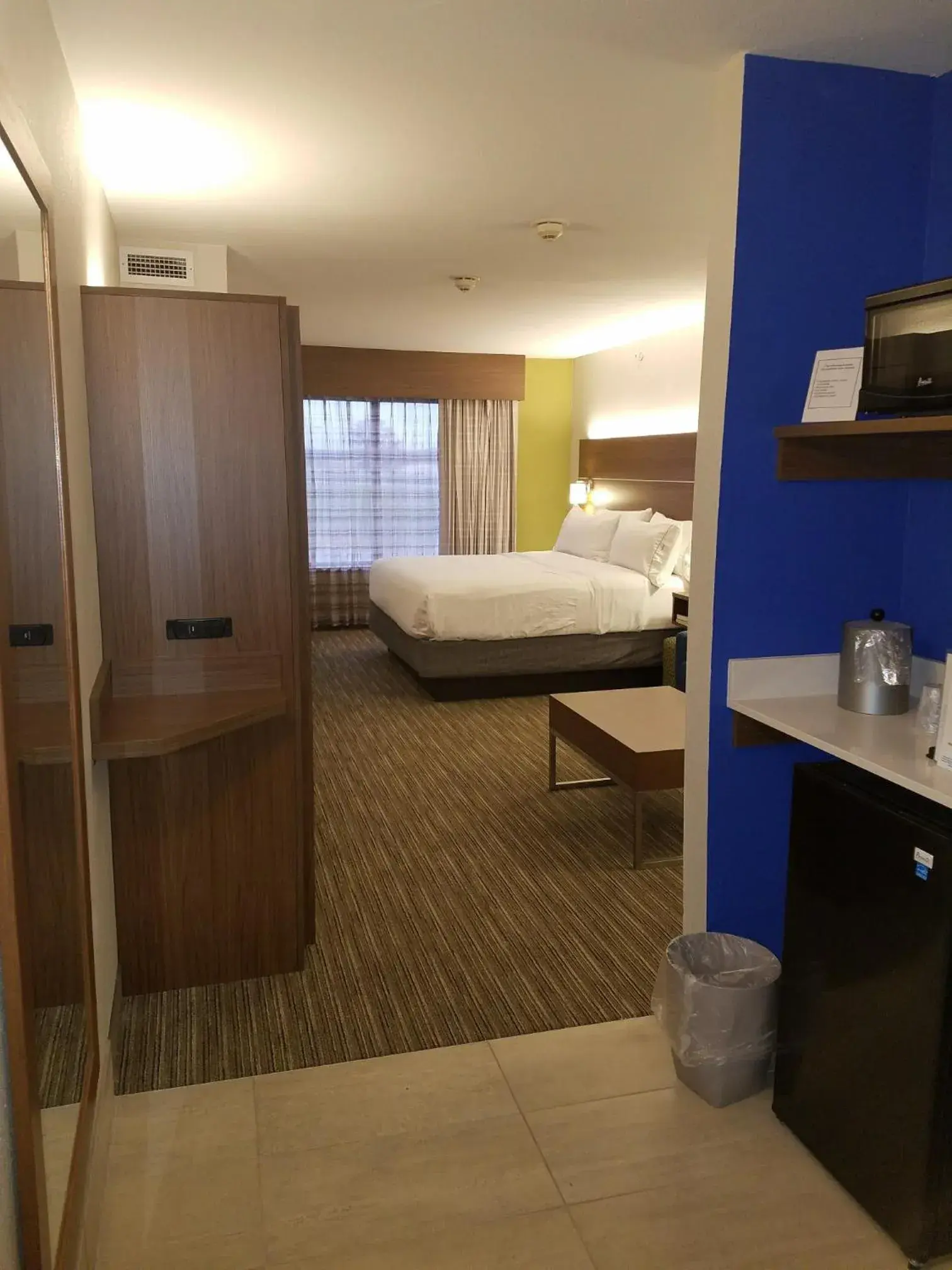 Bed in Holiday Inn Express Rolla by IHG Bed in Holiday Inn Express Rolla by IHG