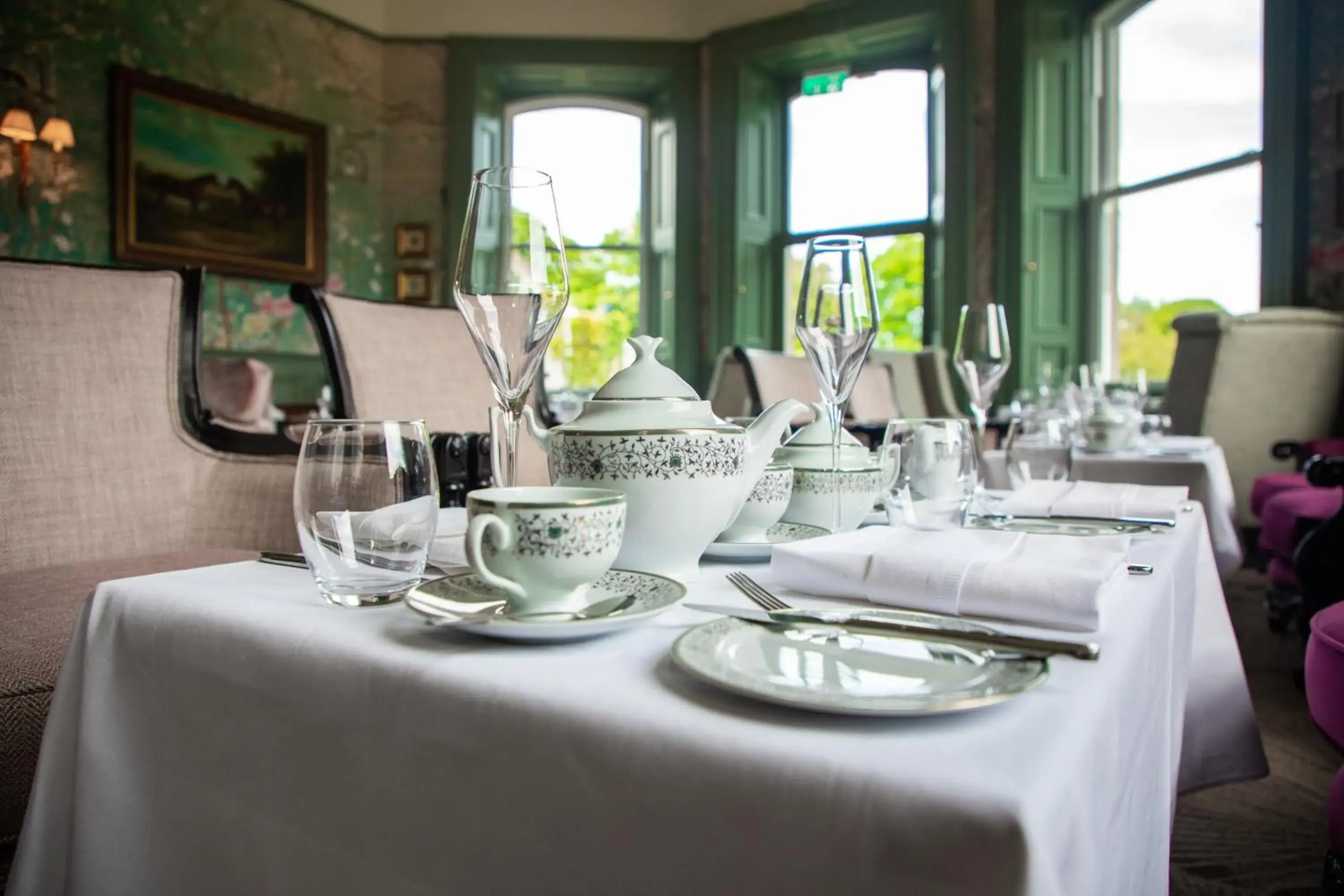 Restaurant/Places to Eat in Finnstown Castle Hotel