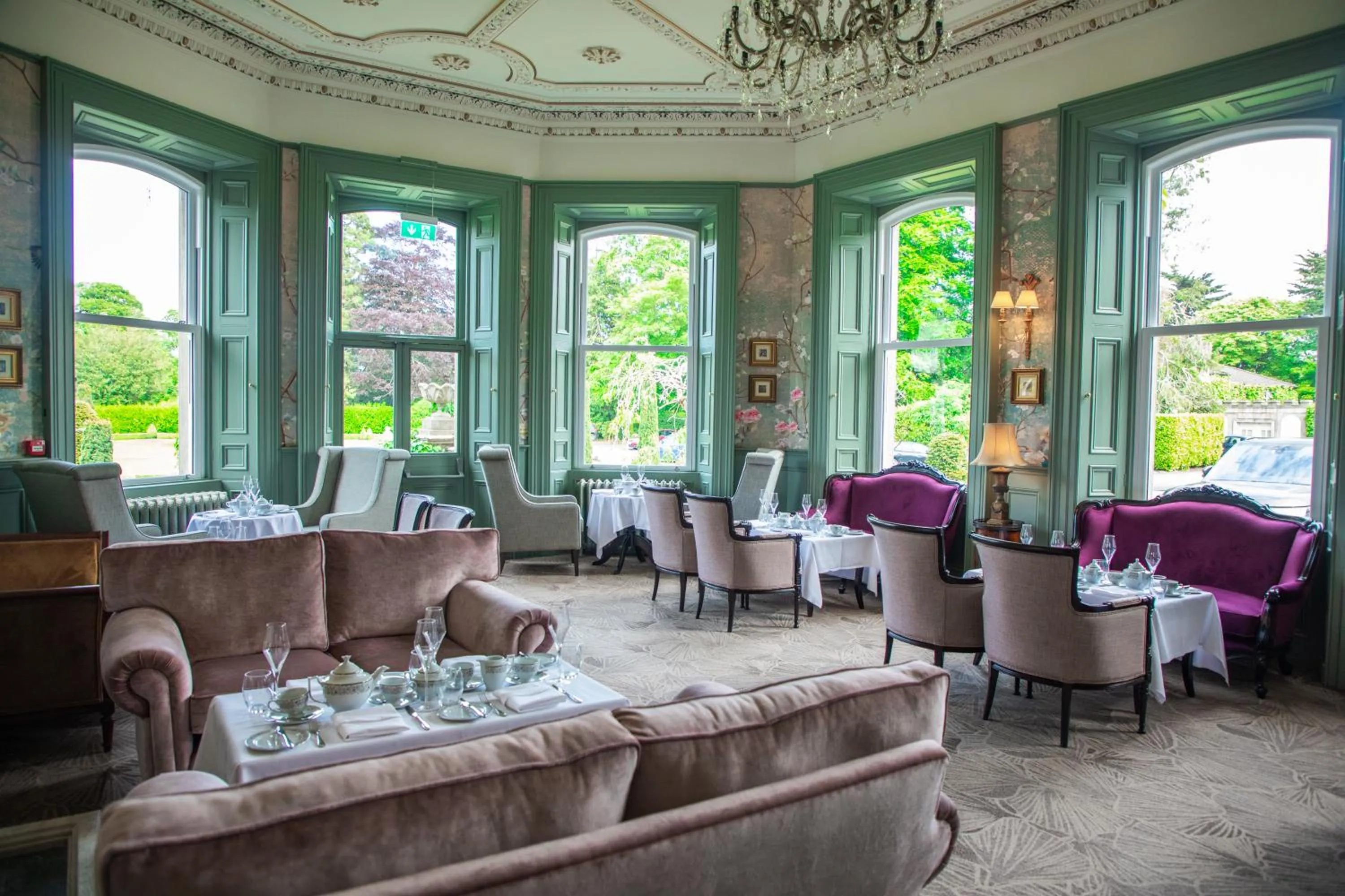 Finnstown Castle Hotel