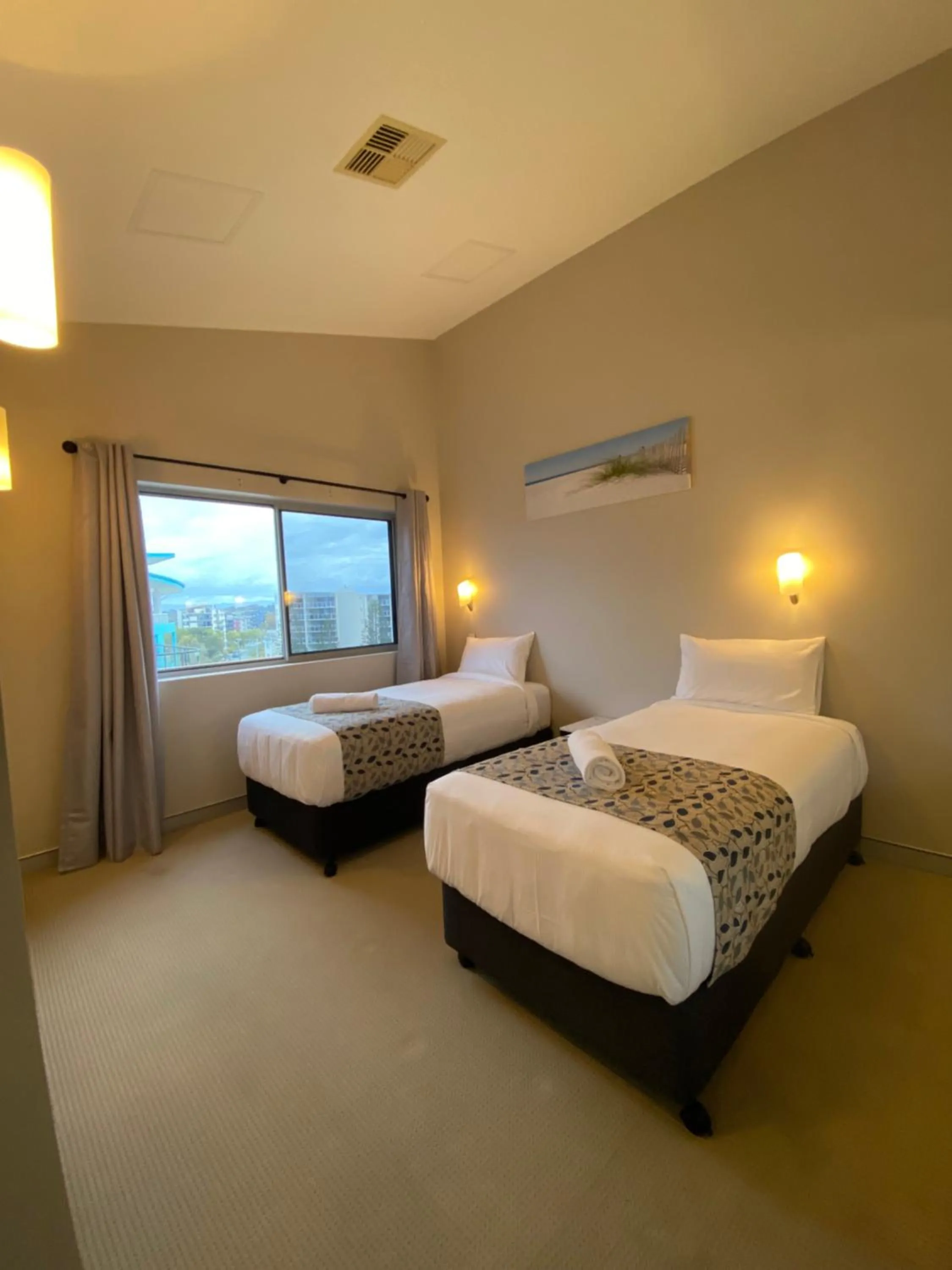 Bed in Redvue Holiday Apartments