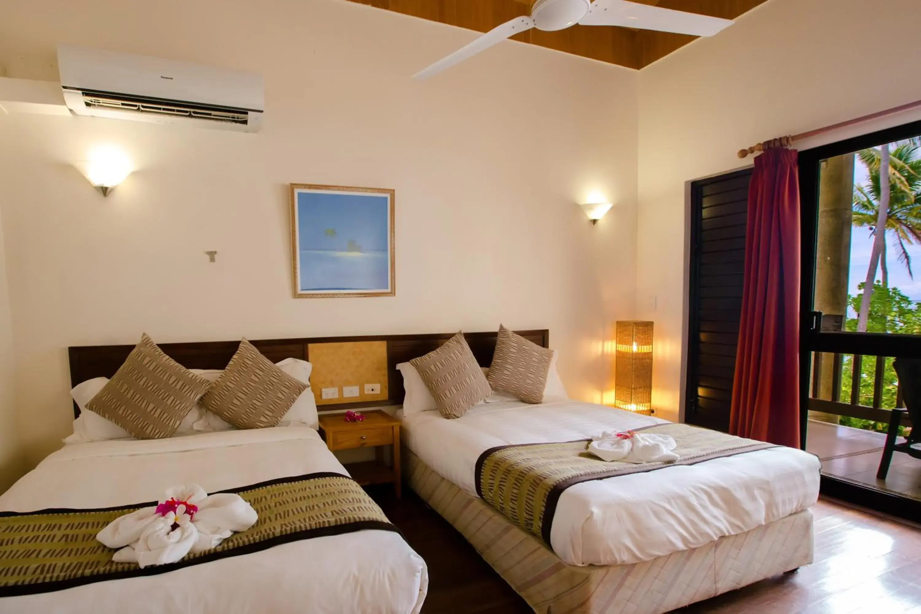 Bed in Mana Island Resort & Spa - Fiji Bed in Mana Island Resort & Spa - Fiji