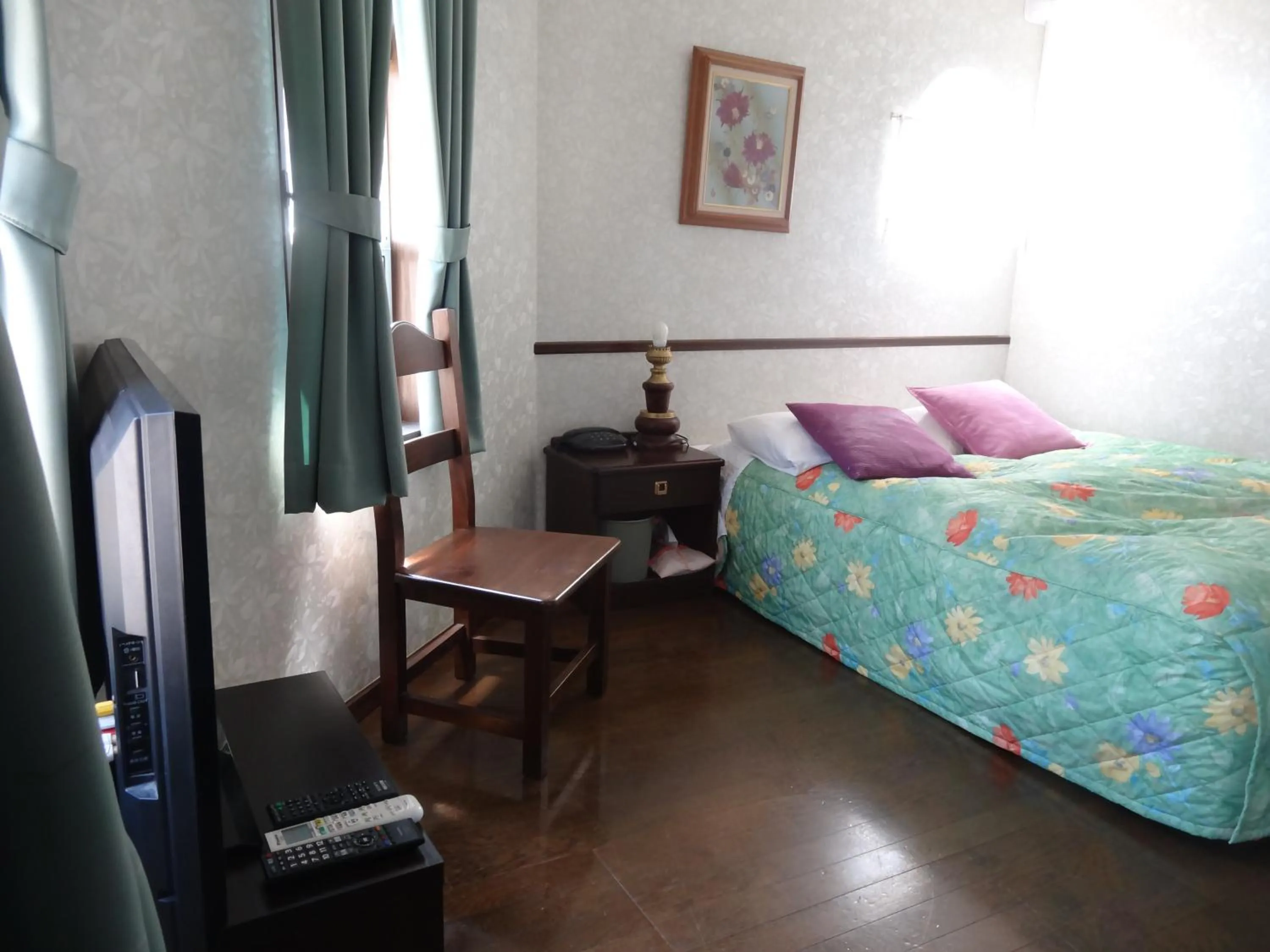 Photo of the whole room, Bed in Gasthof Arutany