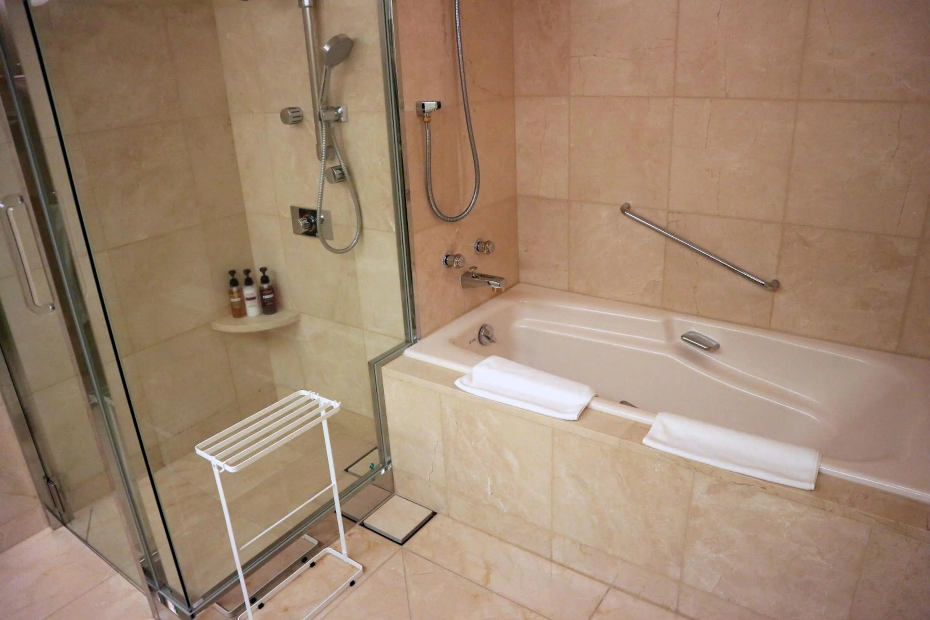 Bathroom in Grand Hotel New Oji