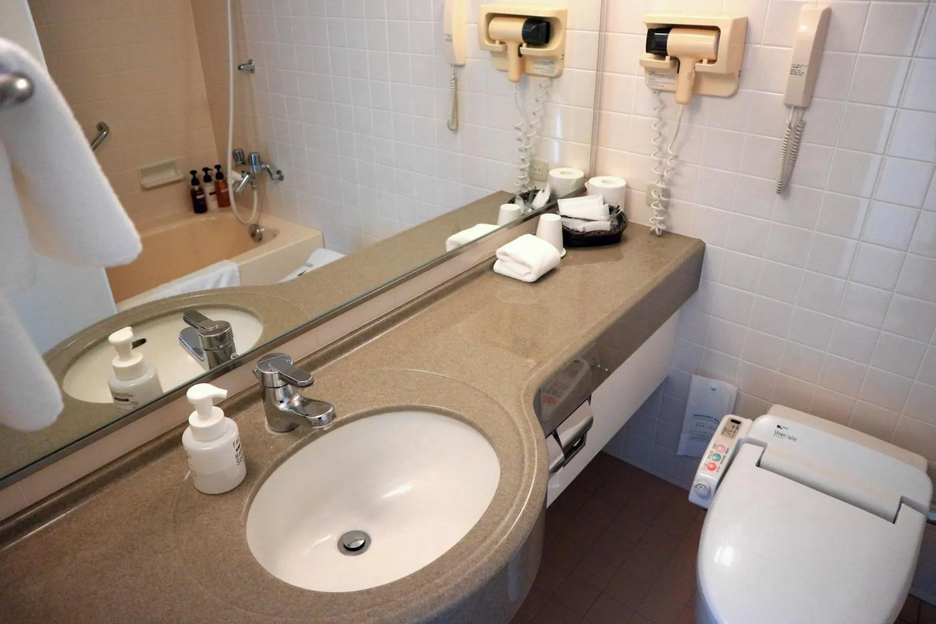 Bathroom in Grand Hotel New Oji