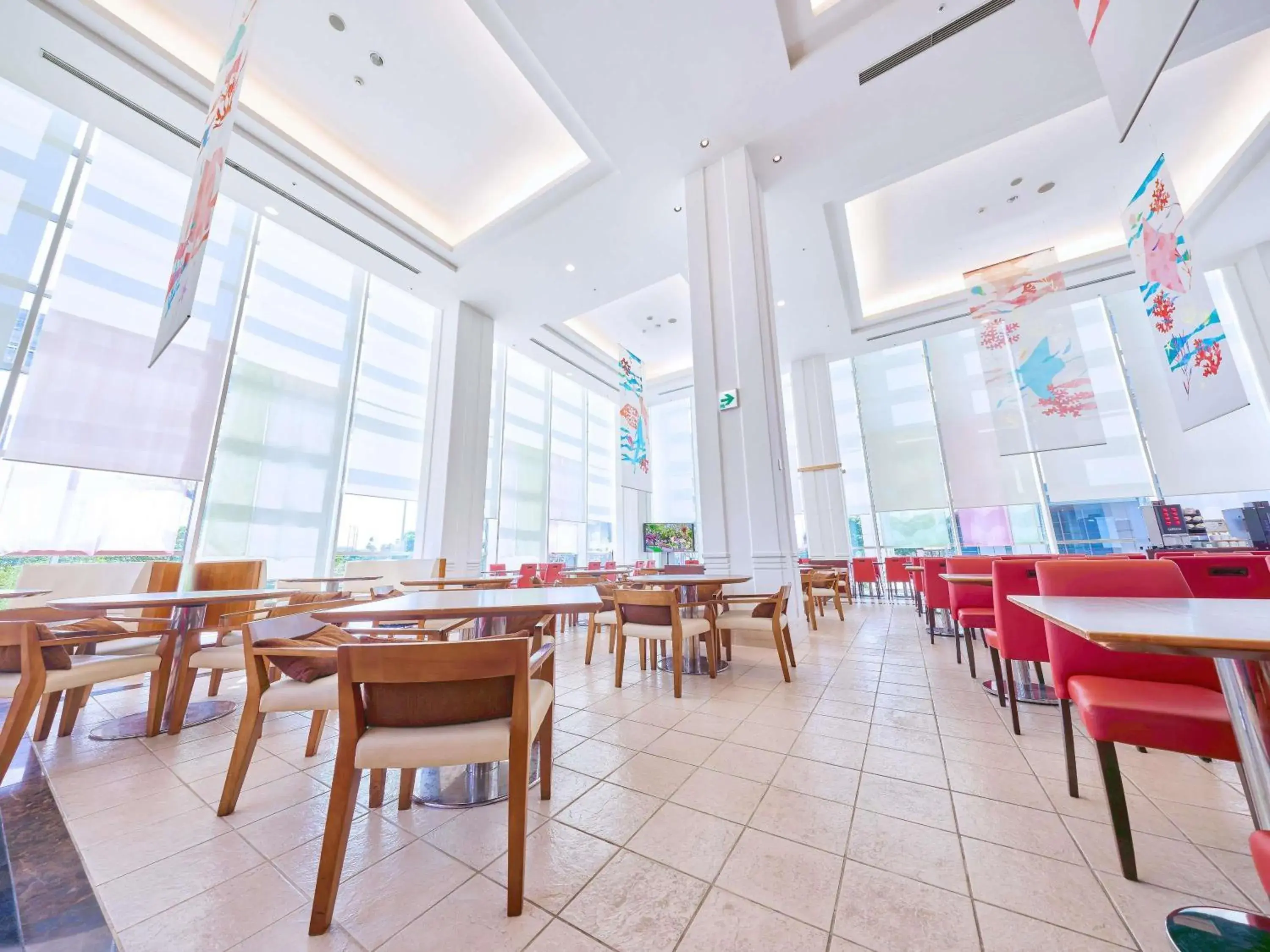 Restaurant/places to eat in Mercure Okinawa Naha Restaurant/places to eat in Mercure Okinawa Naha