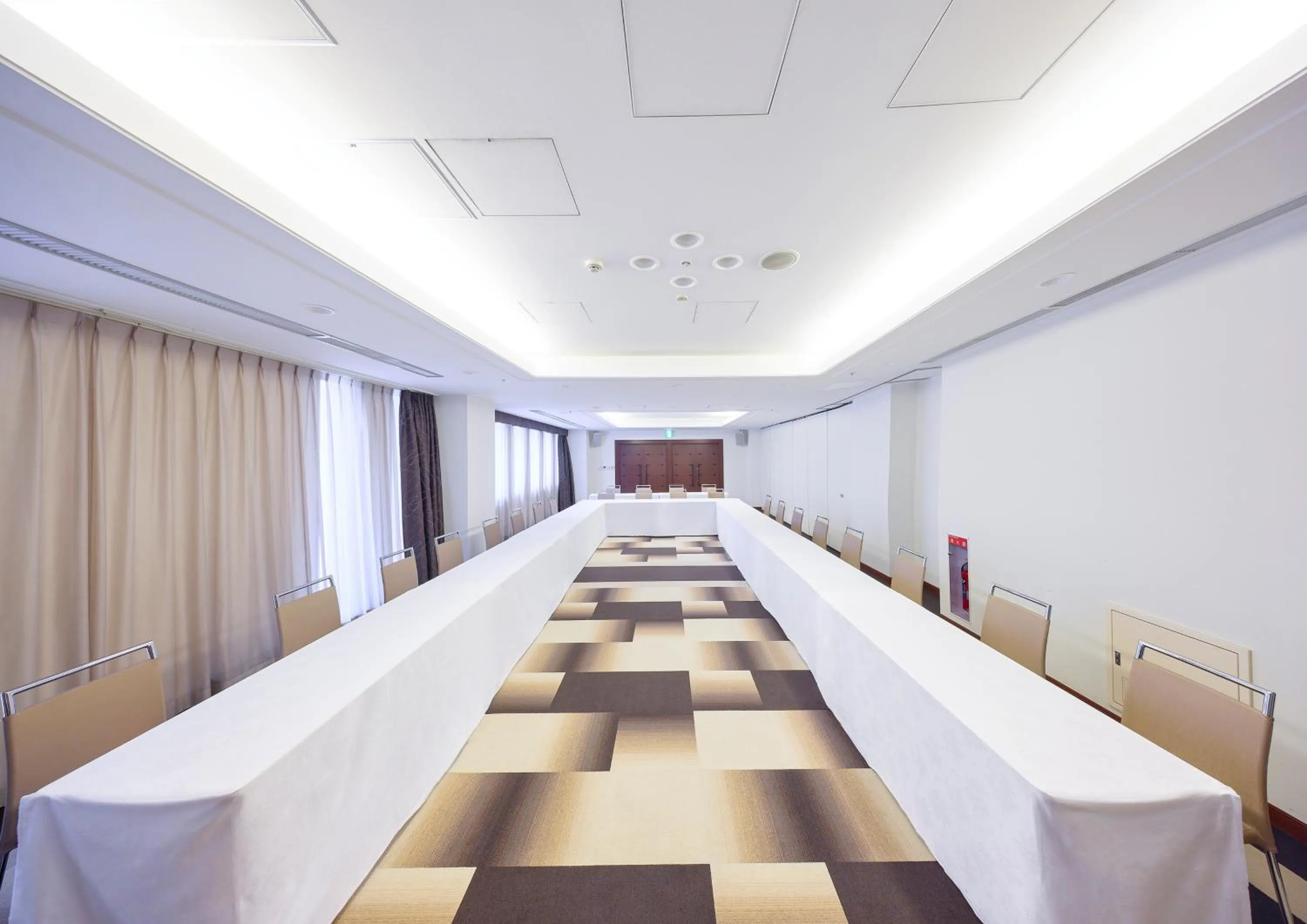 Banquet/Function facilities in Mercure Okinawa Naha