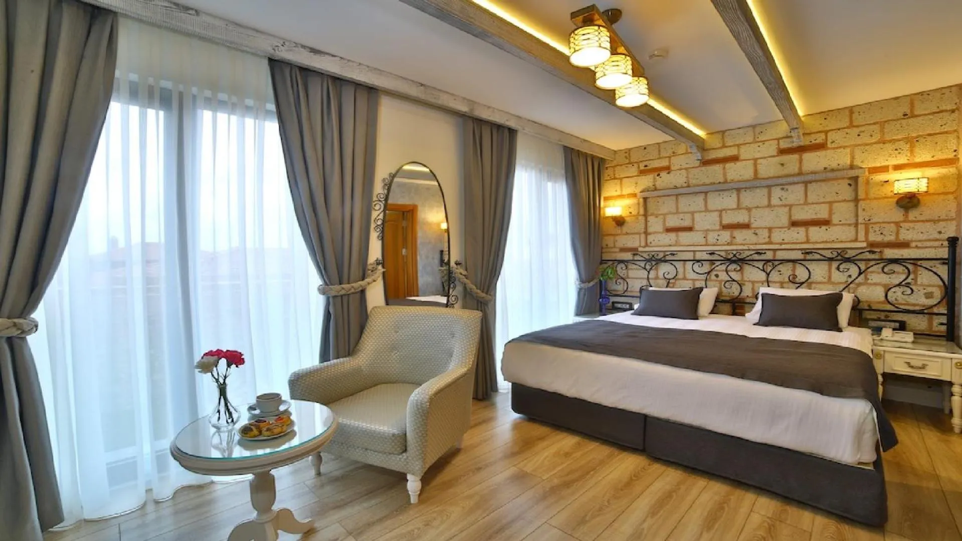 Bed in Yılsam Sultanahmet Hotel