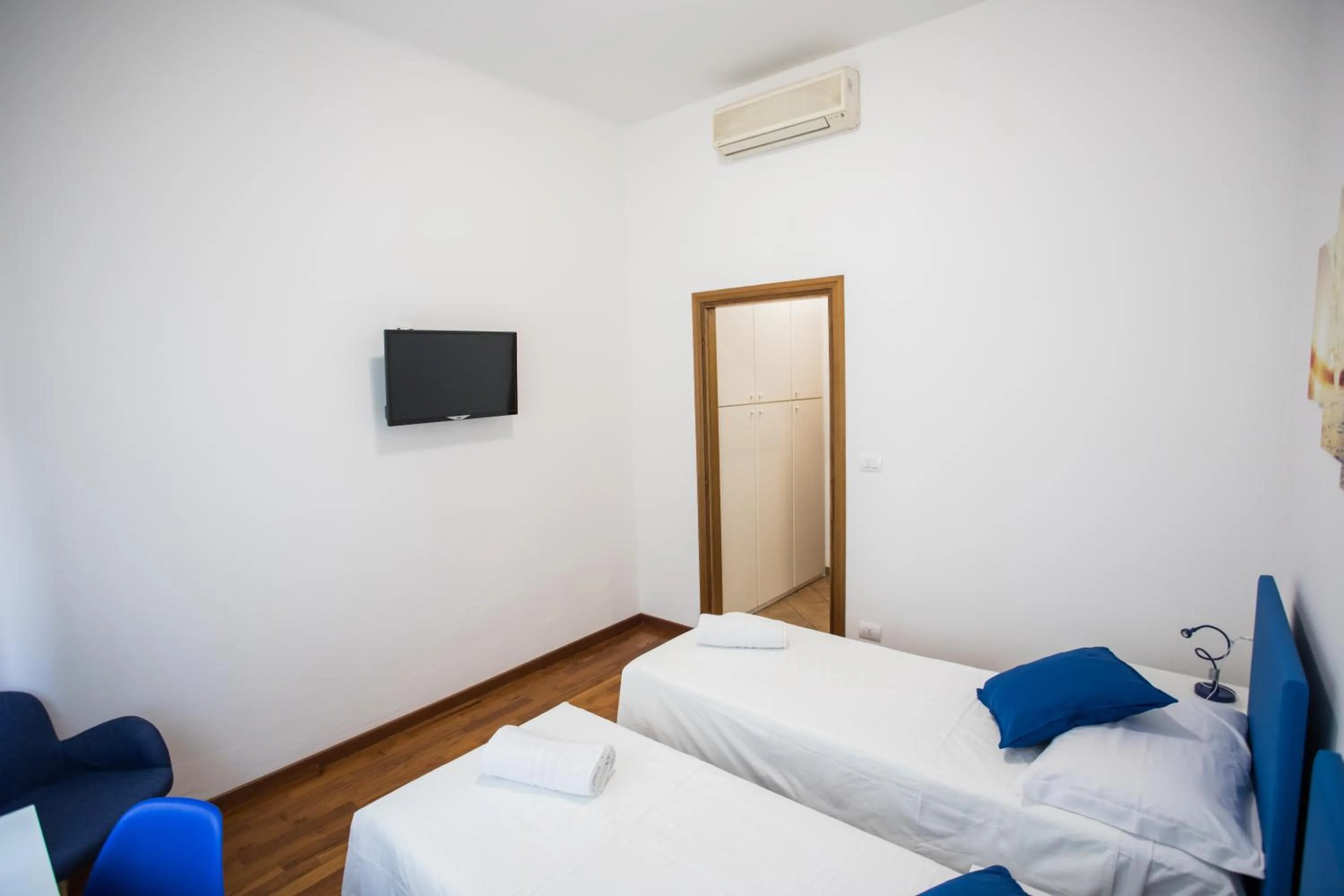 Bed in Affittacamere Le Camere di Porta San Felice - Self Check in