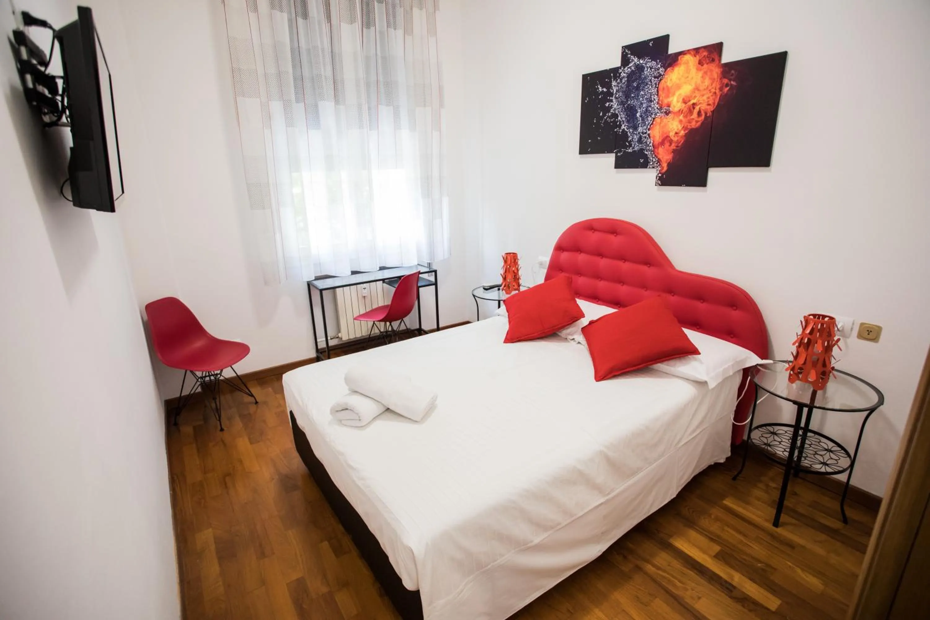 Bed in Affittacamere Le Camere di Porta San Felice - Self Check in