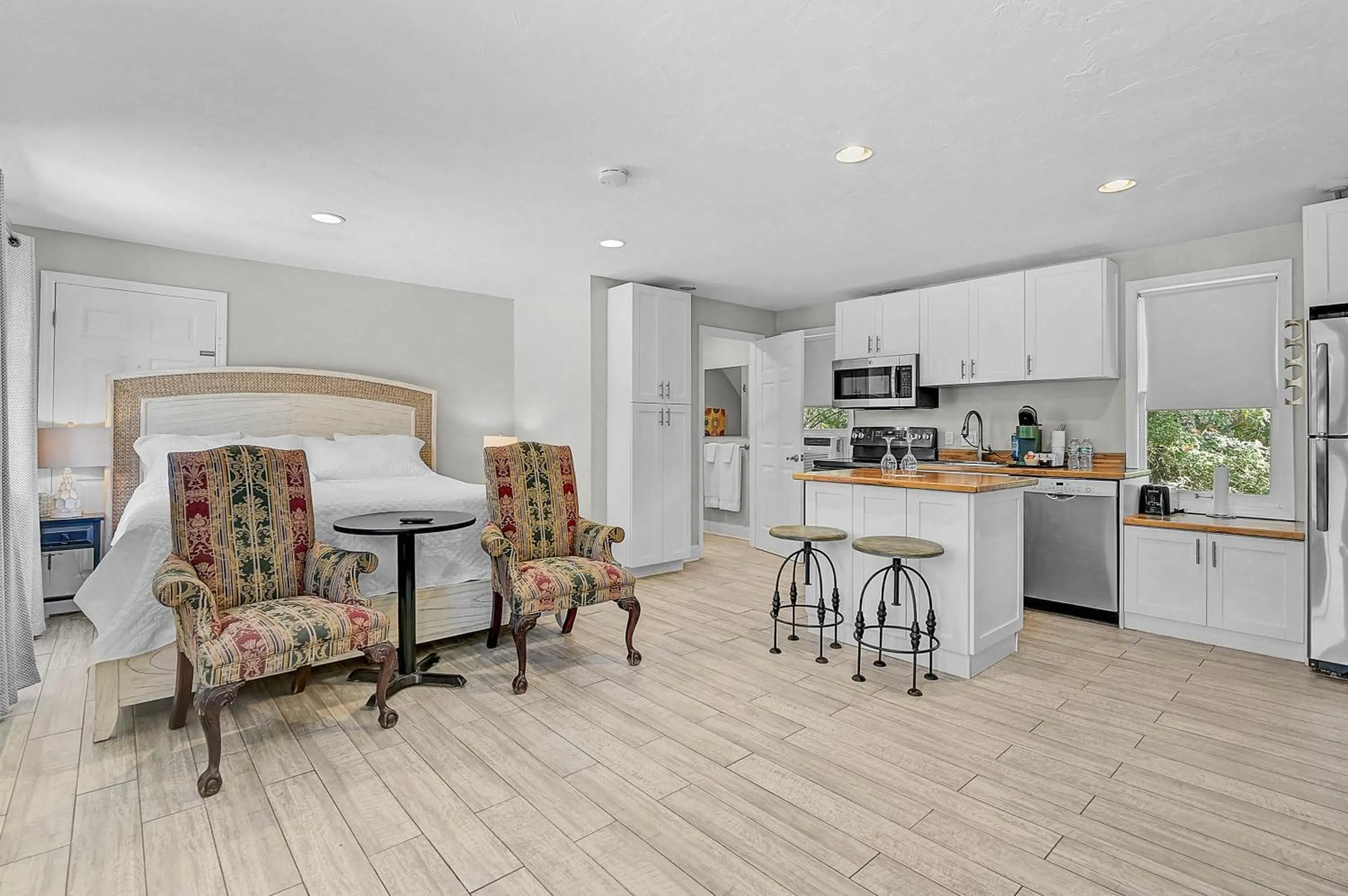 Photo of the whole room in The Reserve Retreat