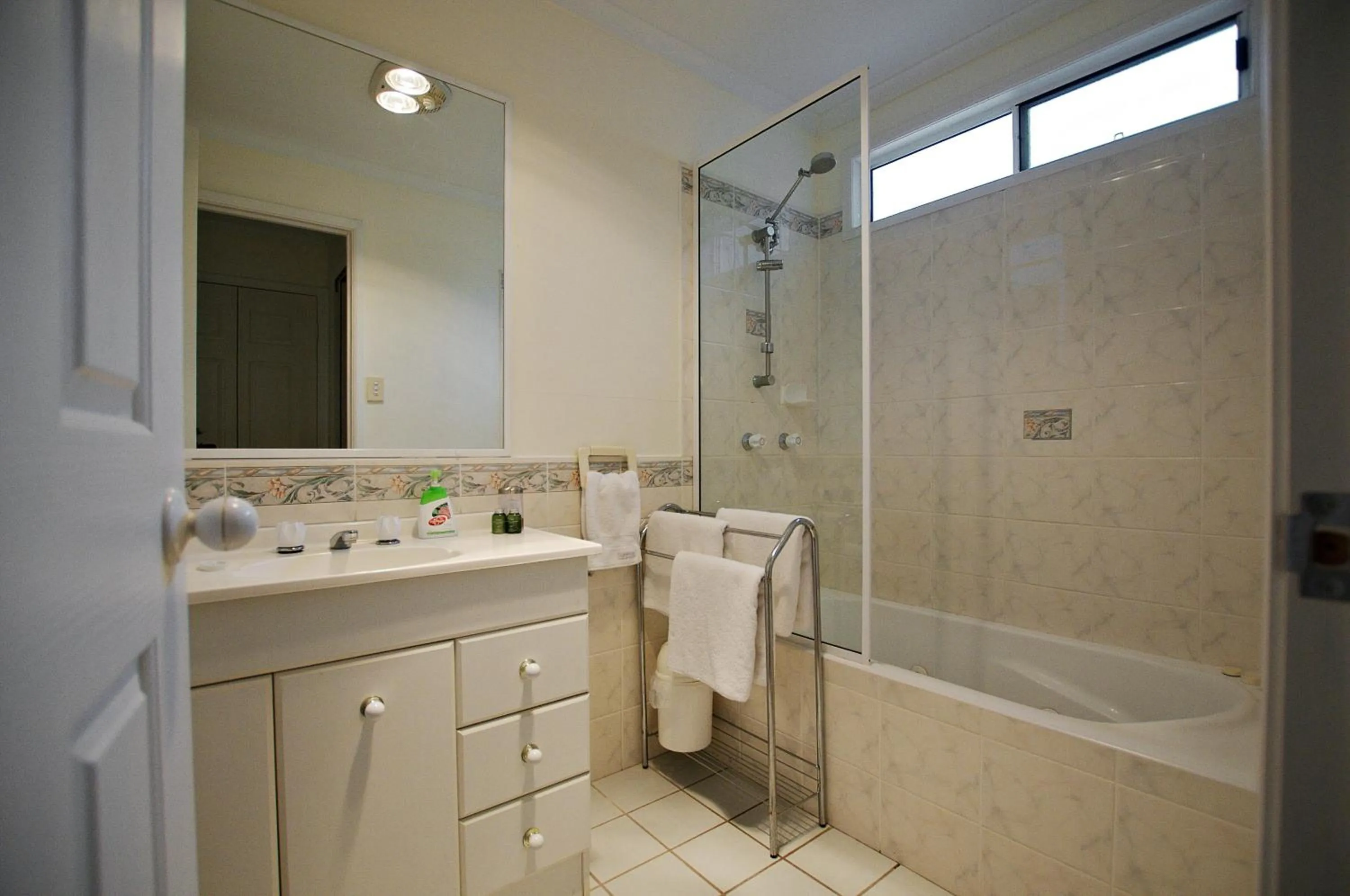 Bathroom in Starline Alpacas Farmstay Resort
