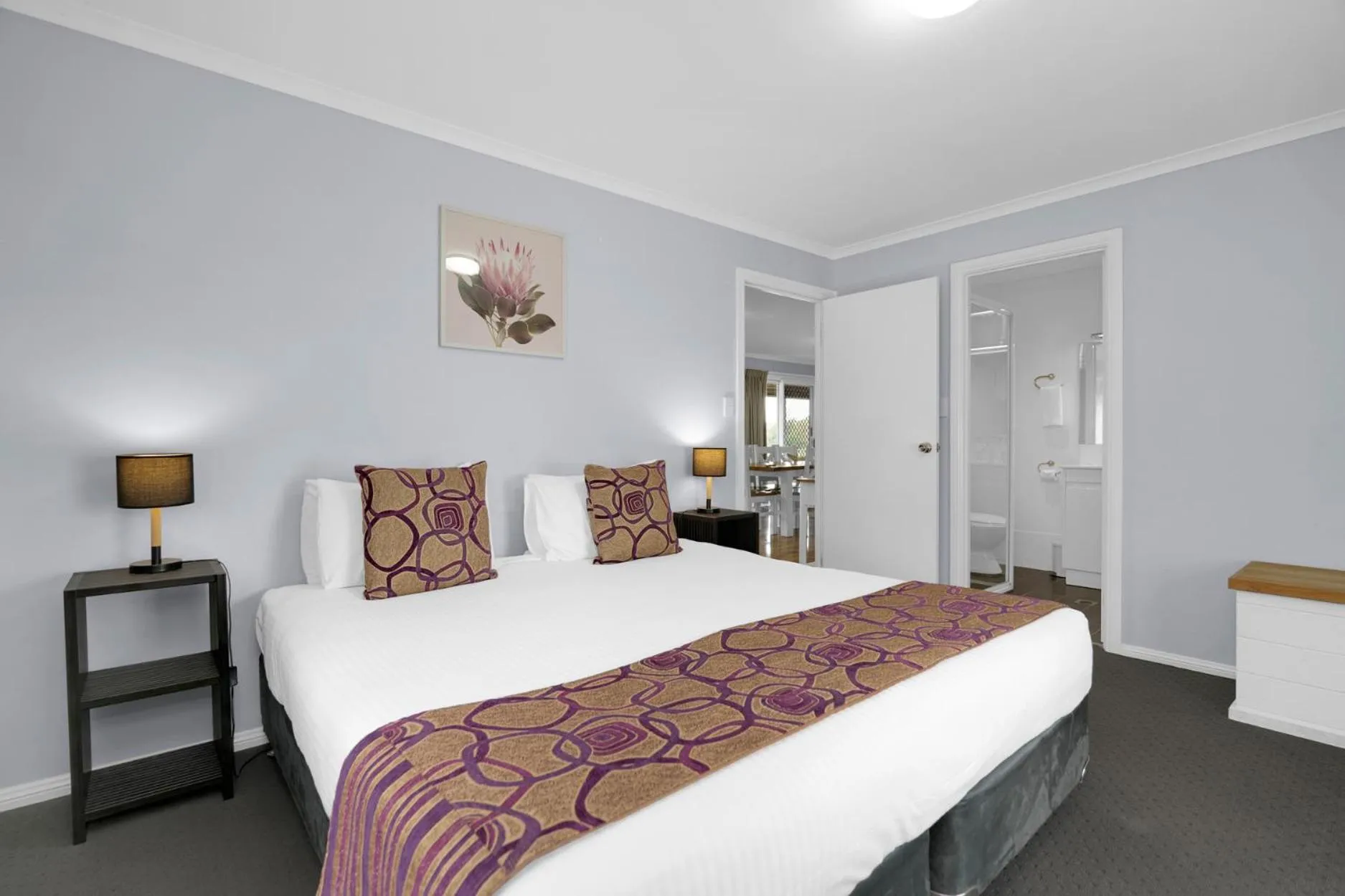 Bed in Starline Alpacas Farmstay Resort