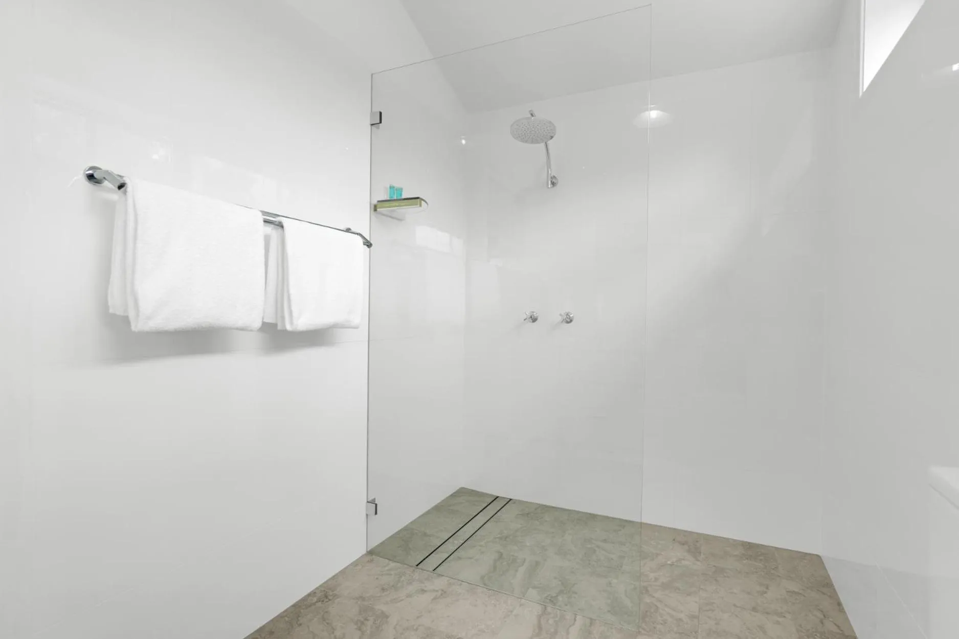 Starline Alpacas Farmstay Resort