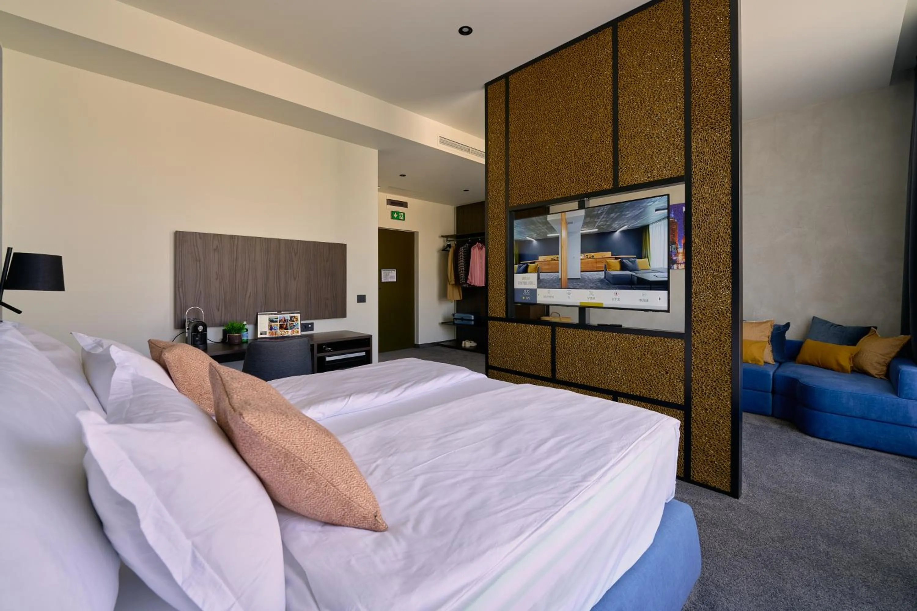 TV and multimedia, Bed in Adella Boutique Hotel - Free Secured Parking