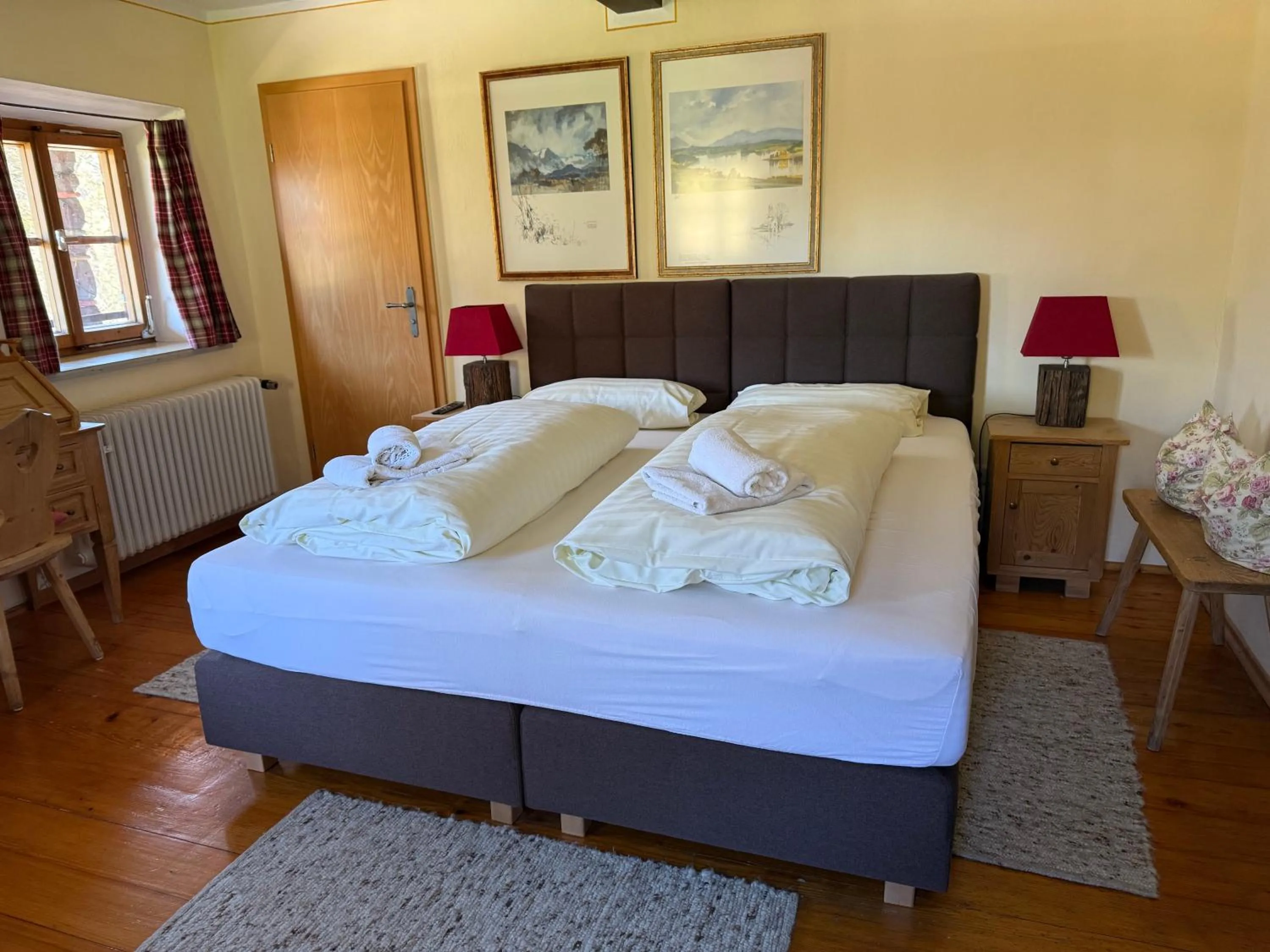 Photo of the whole room, Bed in Berggasthof Butzn Wirt