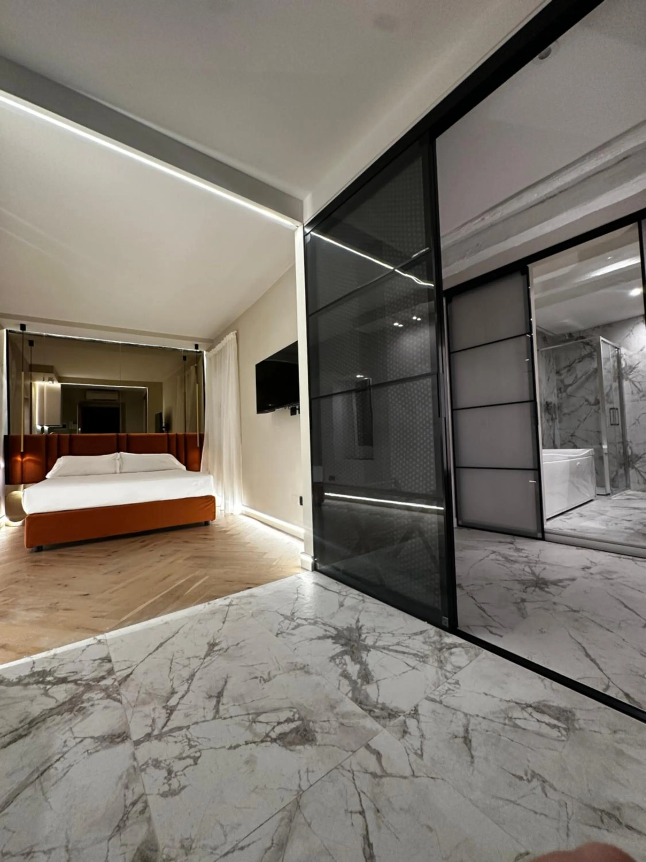 Bed in Renascentia in Florence - Adults Only