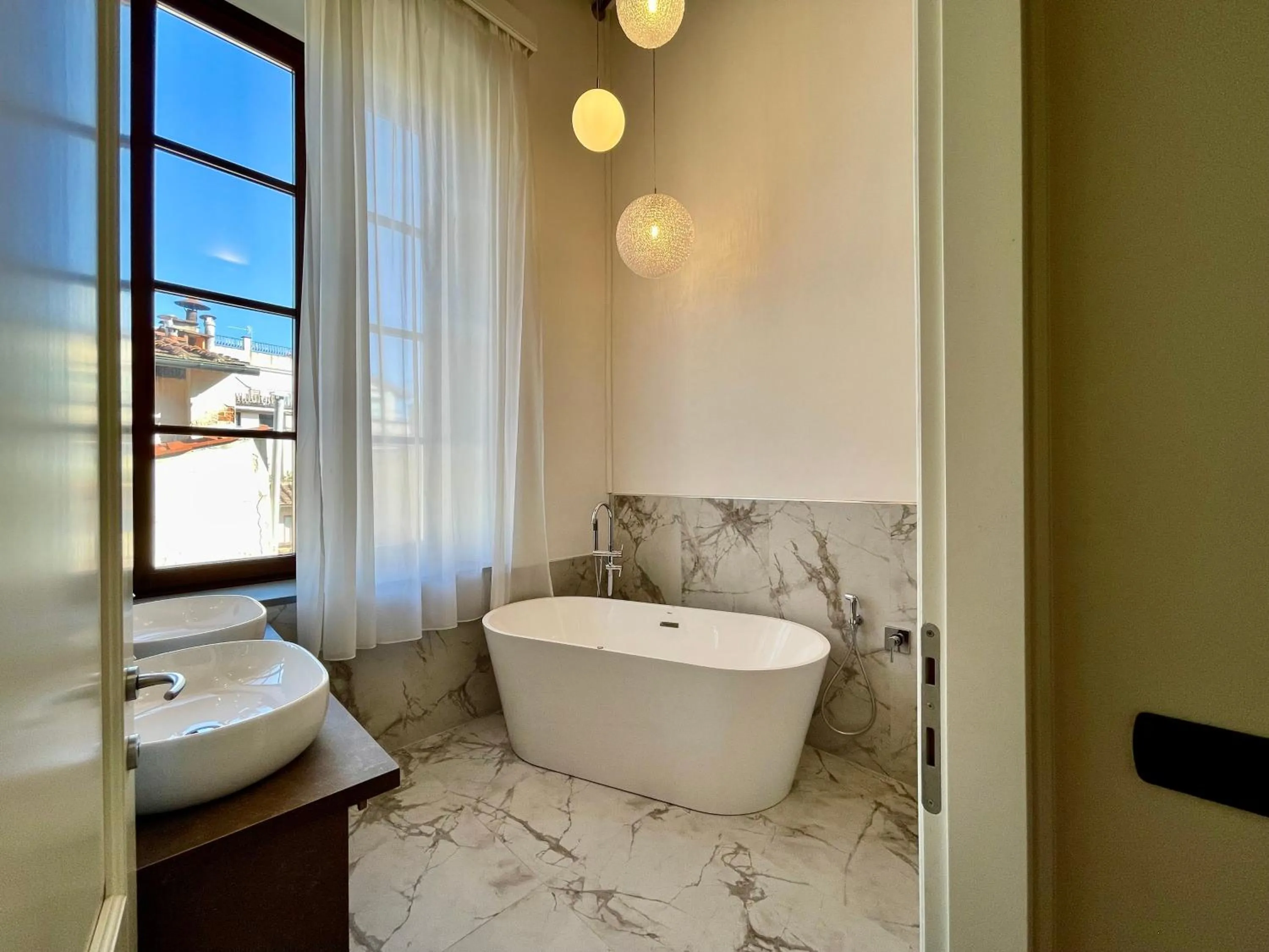 Hot Tub in Renascentia in Florence - Adults Only