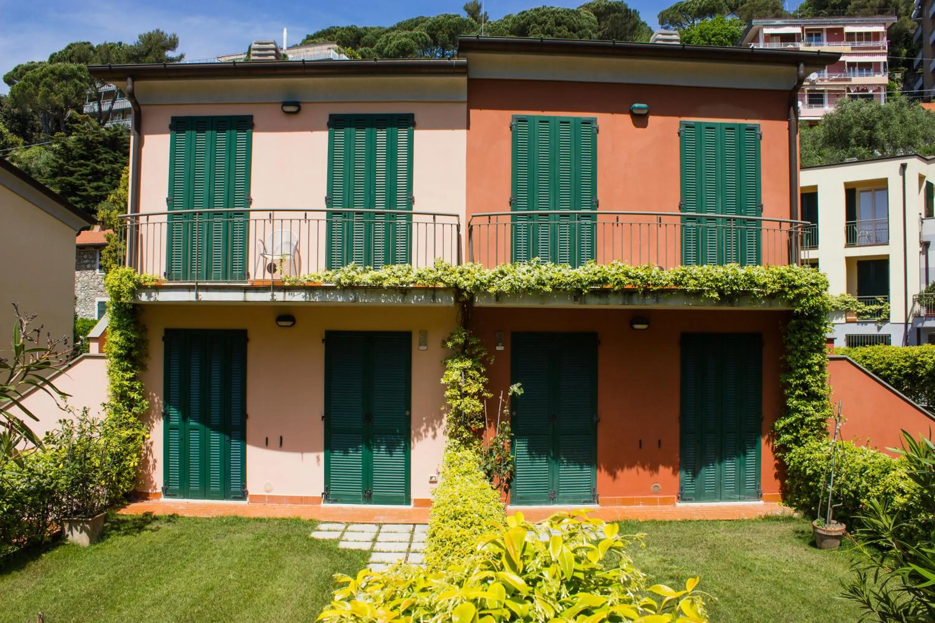 Facade/entrance in Baia Blu RTA Residence