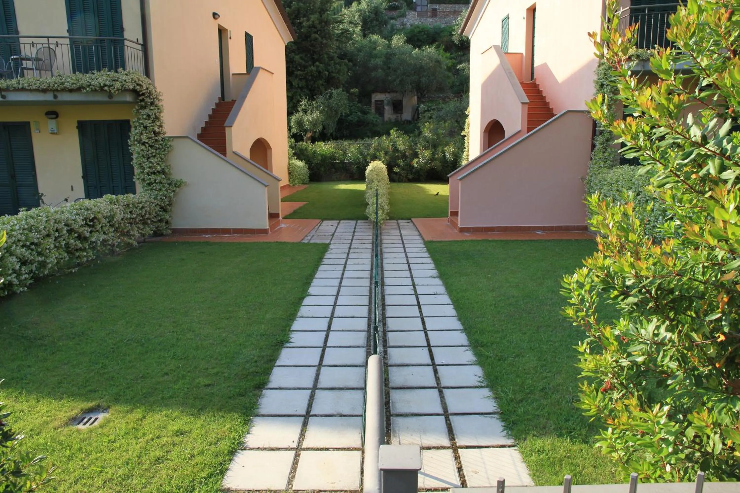 Garden in Baia Blu RTA Residence