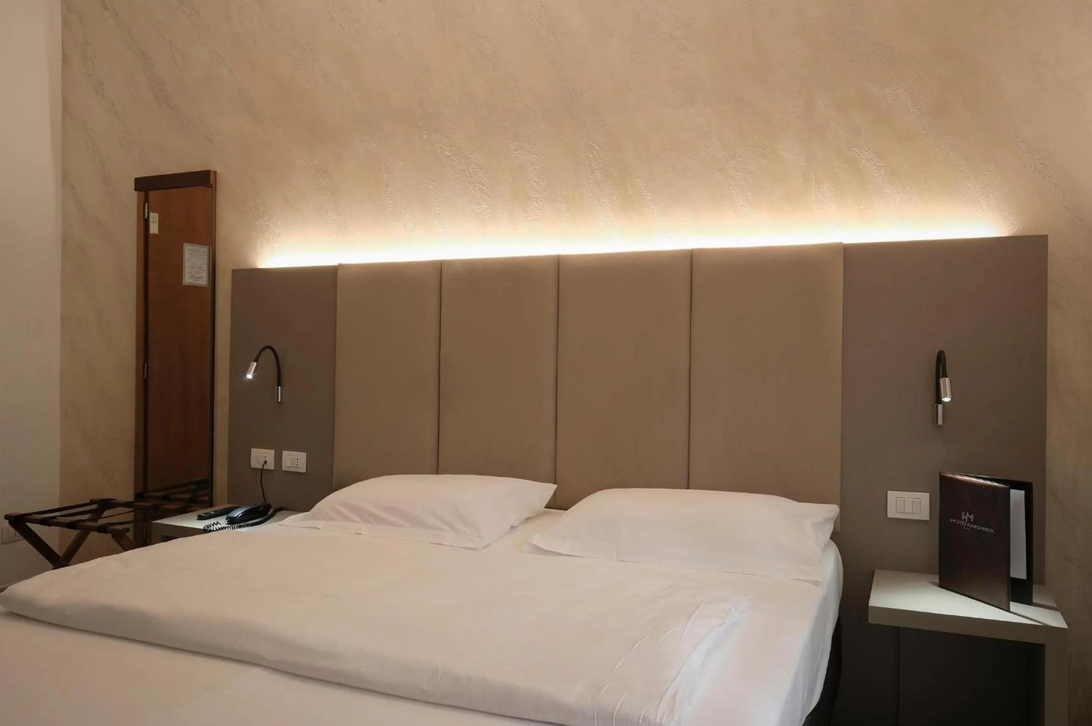 Bed in Hotel Margherita