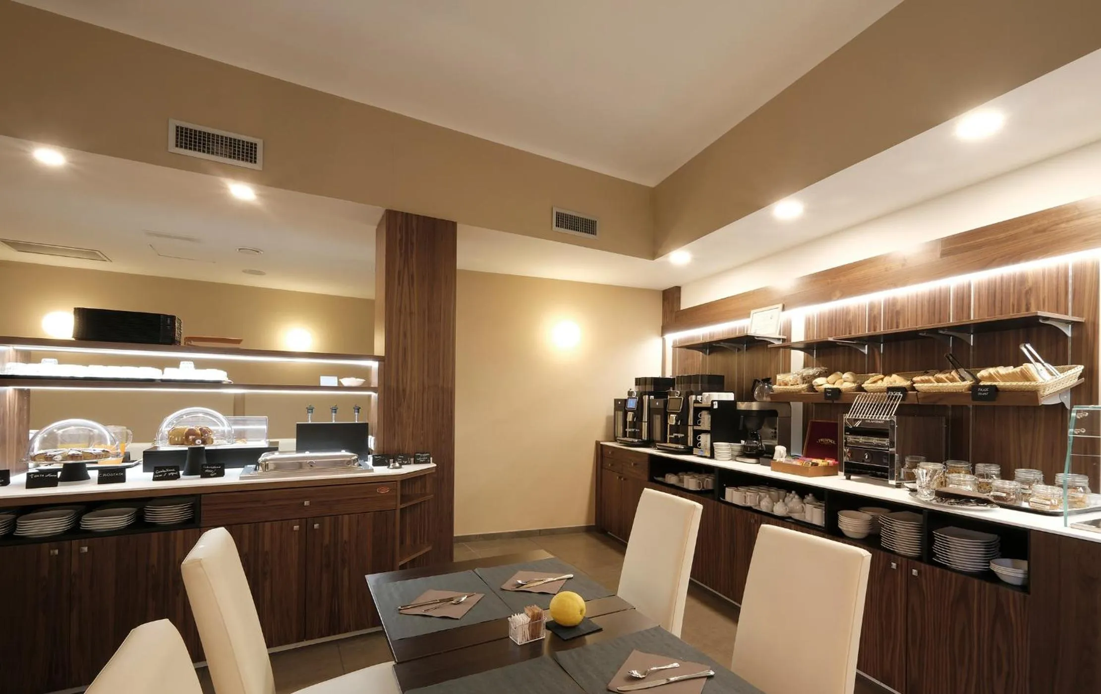 Breakfast in Hotel Margherita