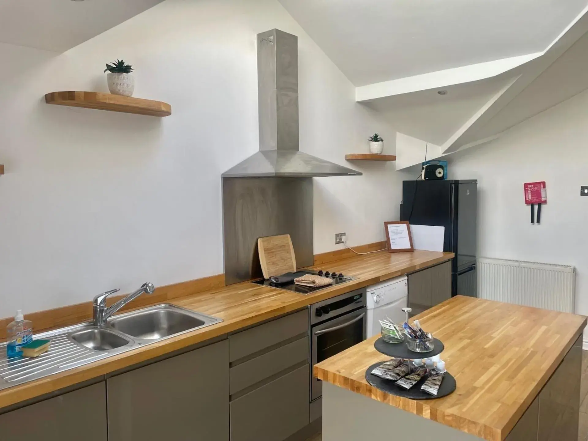 Kitchen or kitchenette in Beach House 3 Bed Penthouse Apartment Kitchen or kitchenette in Beach House 3 Bed Penthouse Apartment