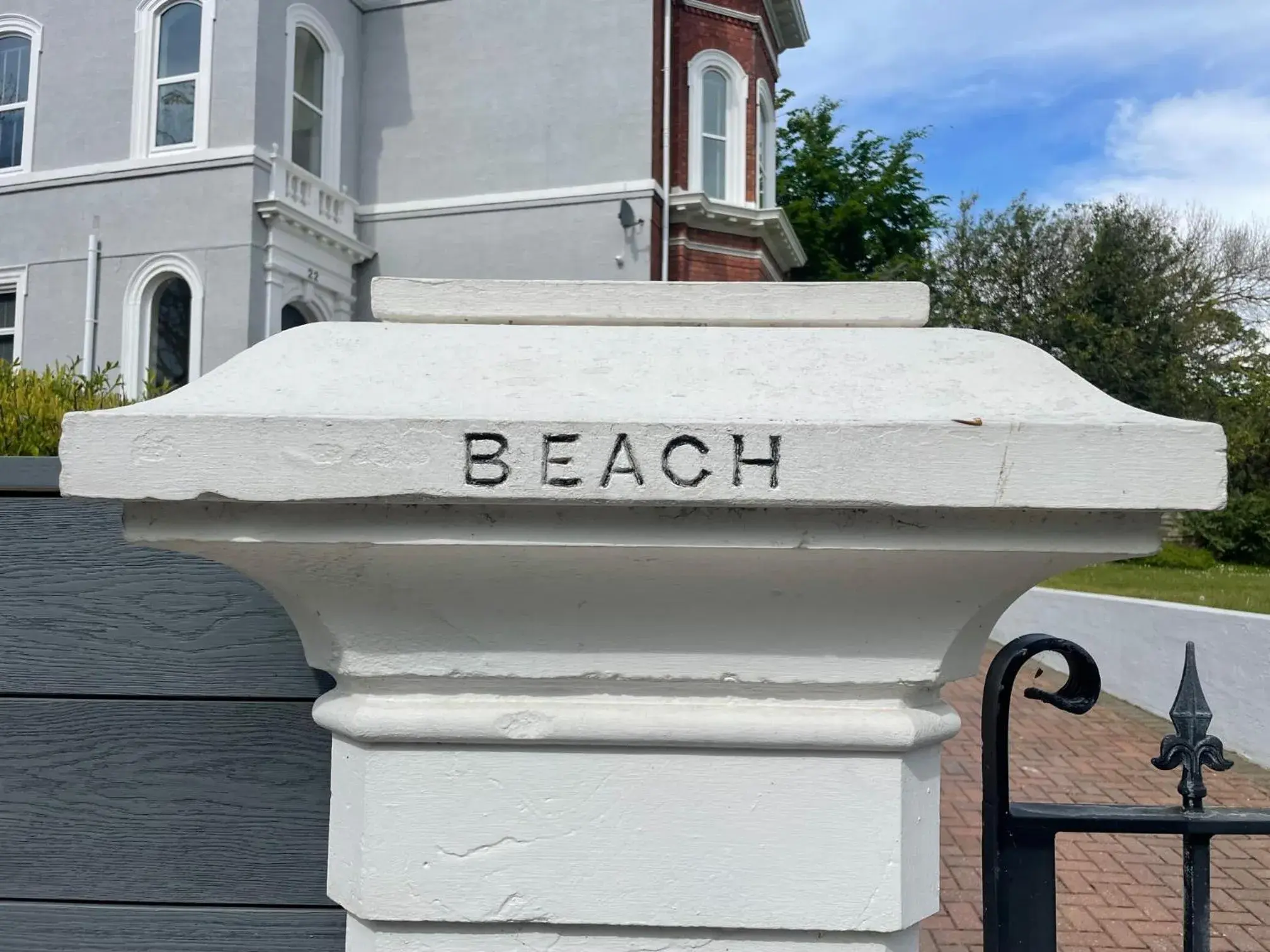 Property building in Beach House 3 Bed Penthouse Apartment Property building in Beach House 3 Bed Penthouse Apartment