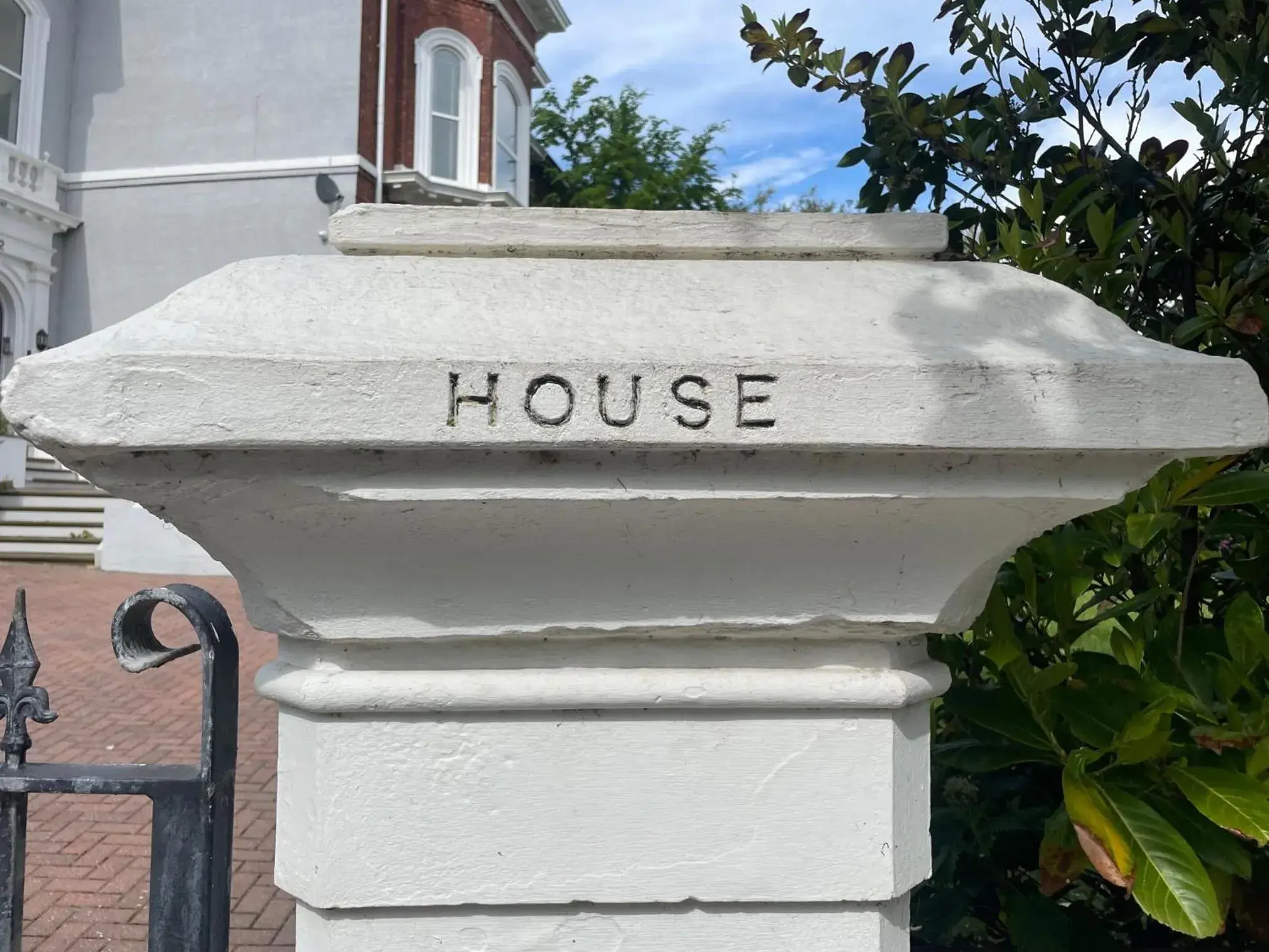 Property building in Beach House 3 Bed Penthouse Apartment Property building in Beach House 3 Bed Penthouse Apartment