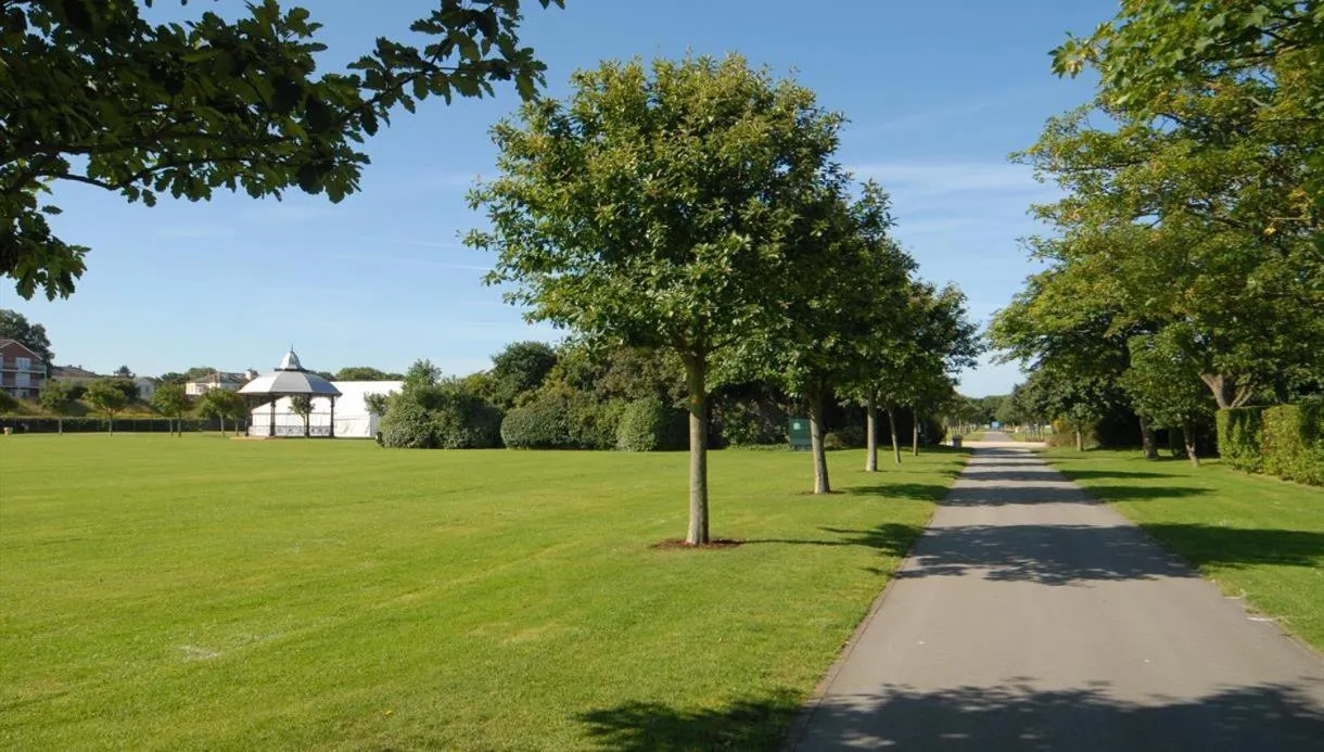 Activities in Beach House 3 Bed Penthouse Apartment