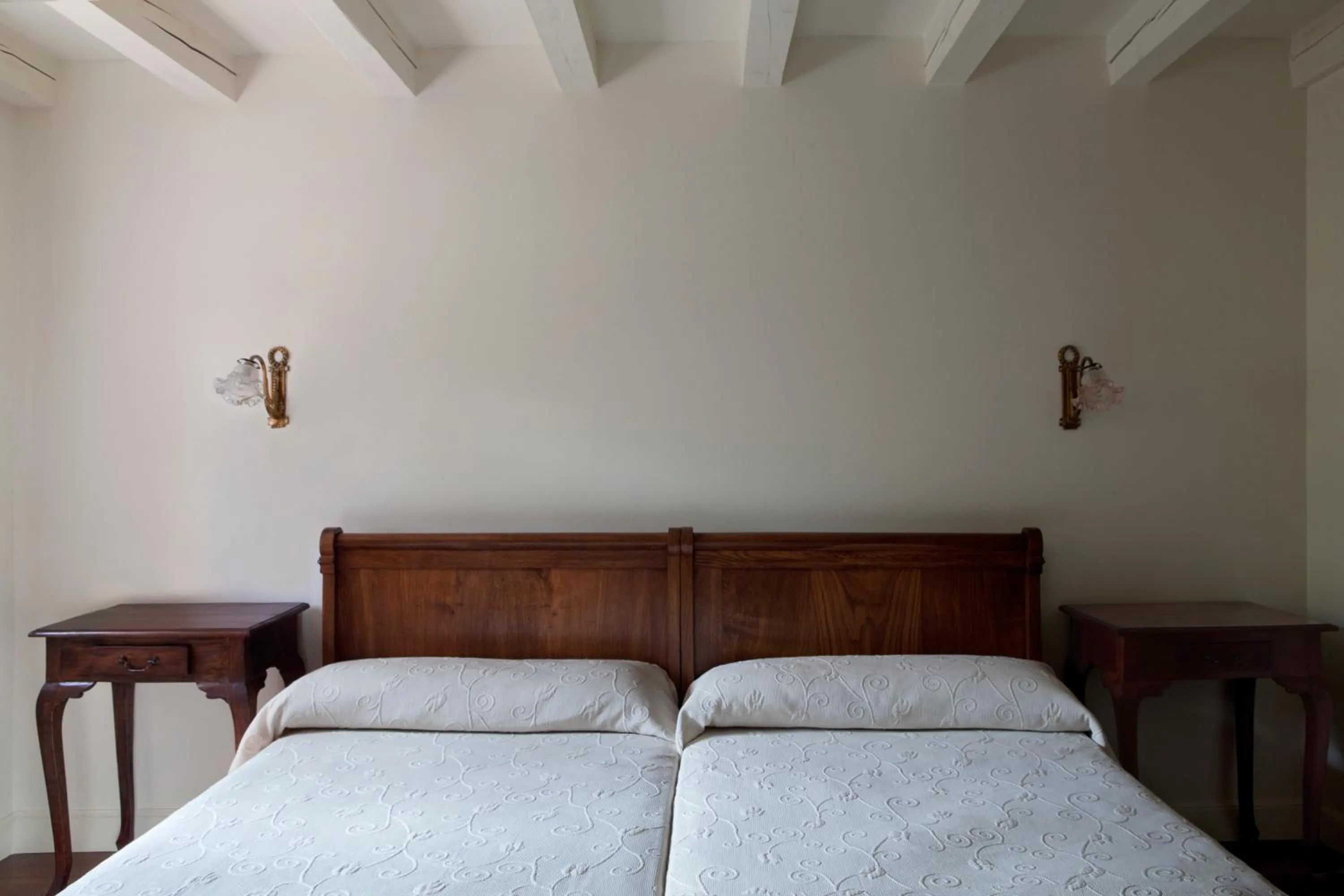 Bedroom, Bed in Hotel IRARAGORRI