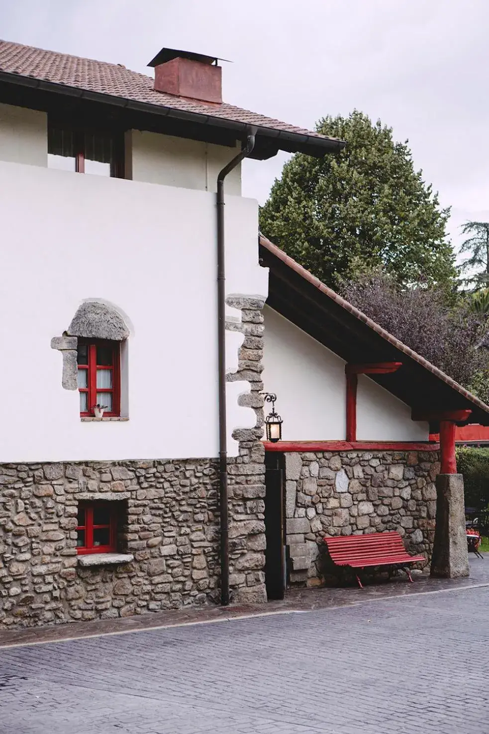 Property building in Hotel IRARAGORRI Property building in Hotel IRARAGORRI