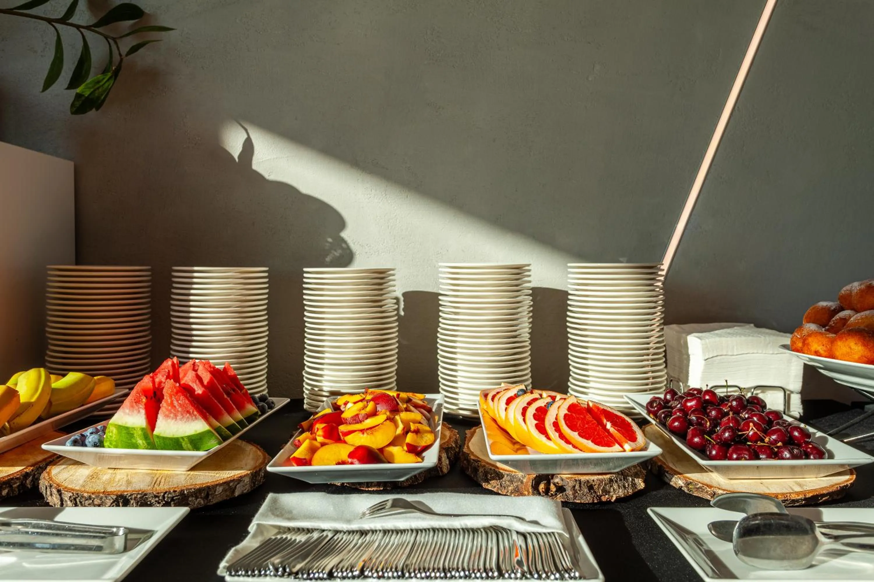 Food in Hotel Robert's Port