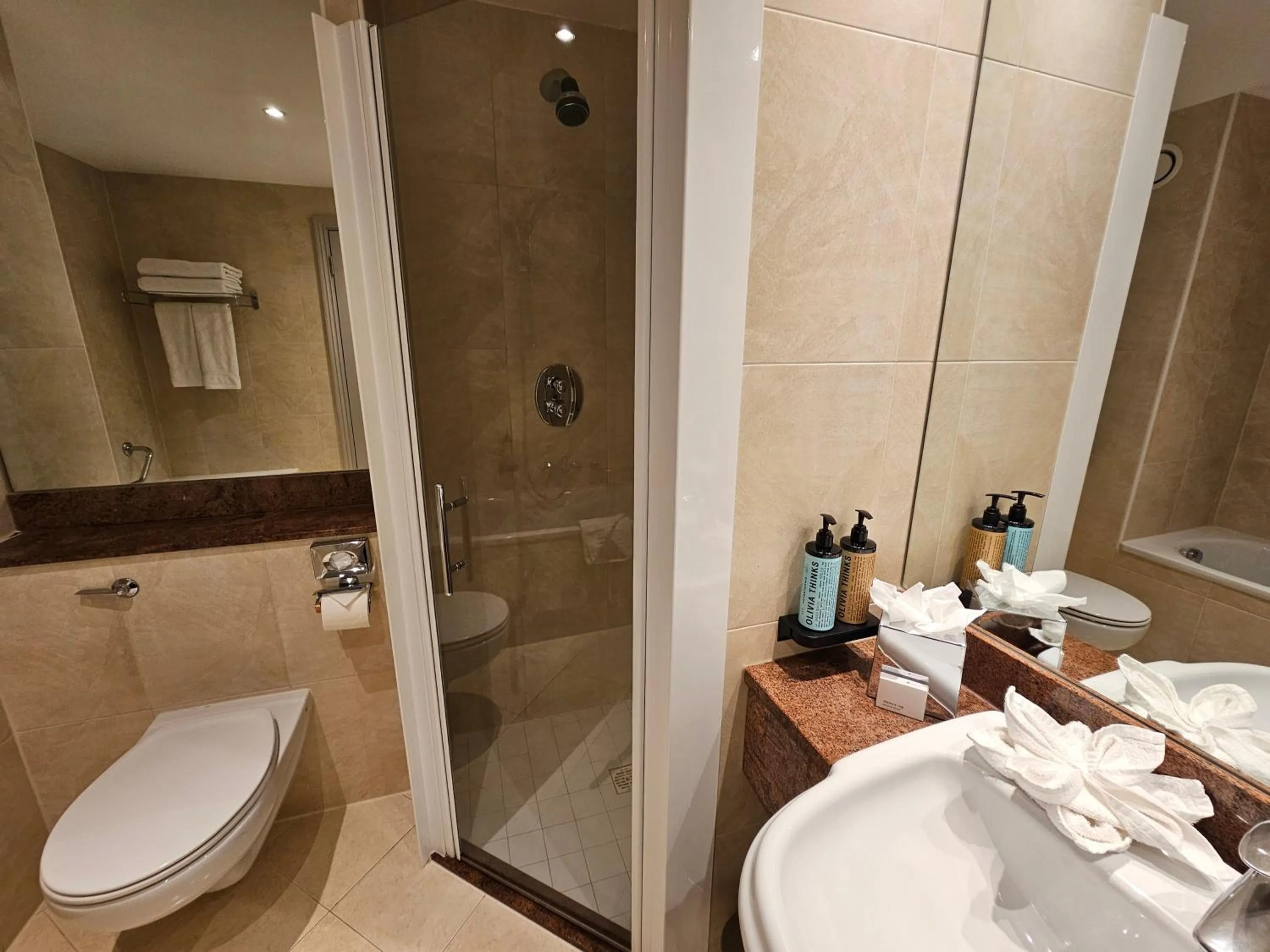 Bathroom in Royal Marine Hotel