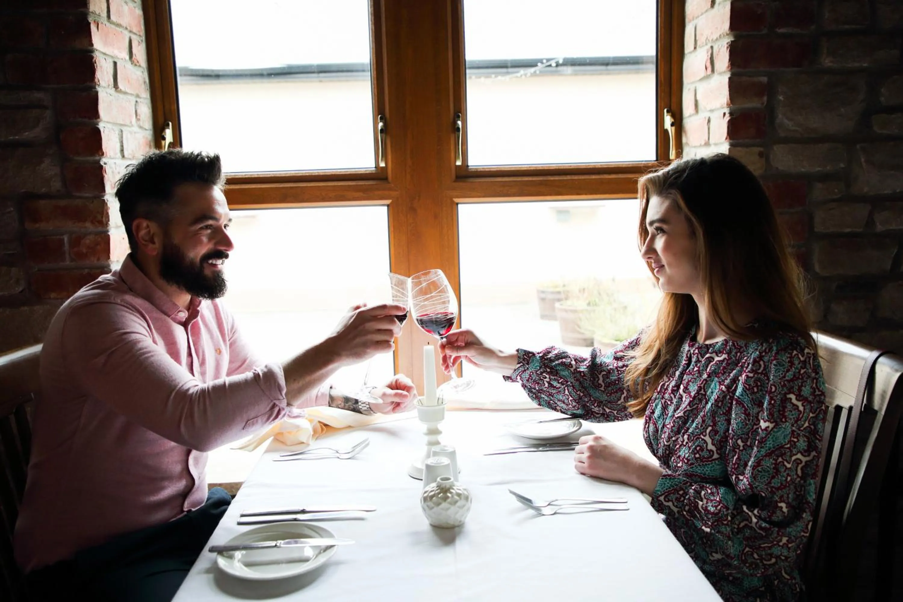 Restaurant/places to eat in Mulroy Woods Hotel