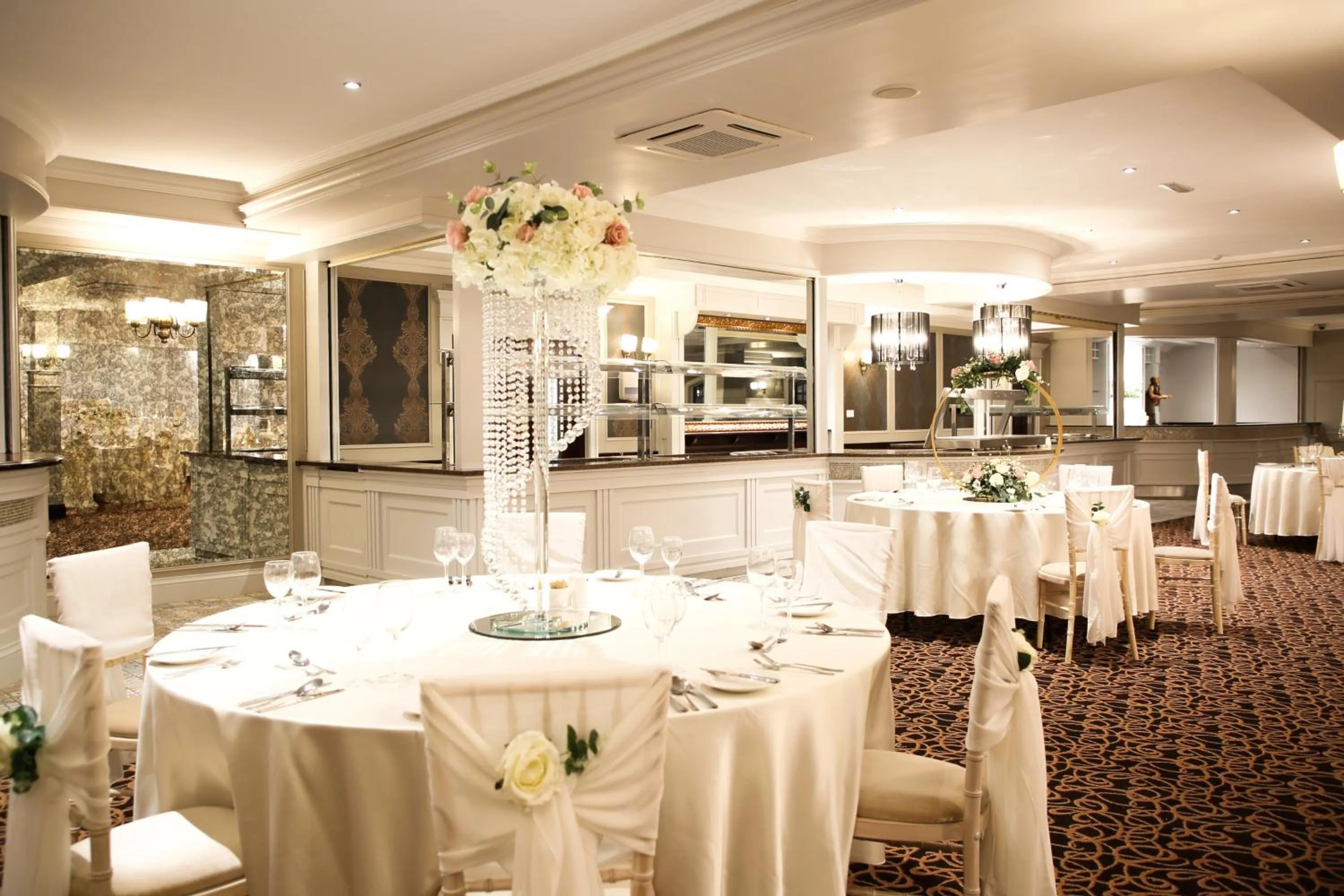 Banquet/Function facilities in Mulroy Woods Hotel