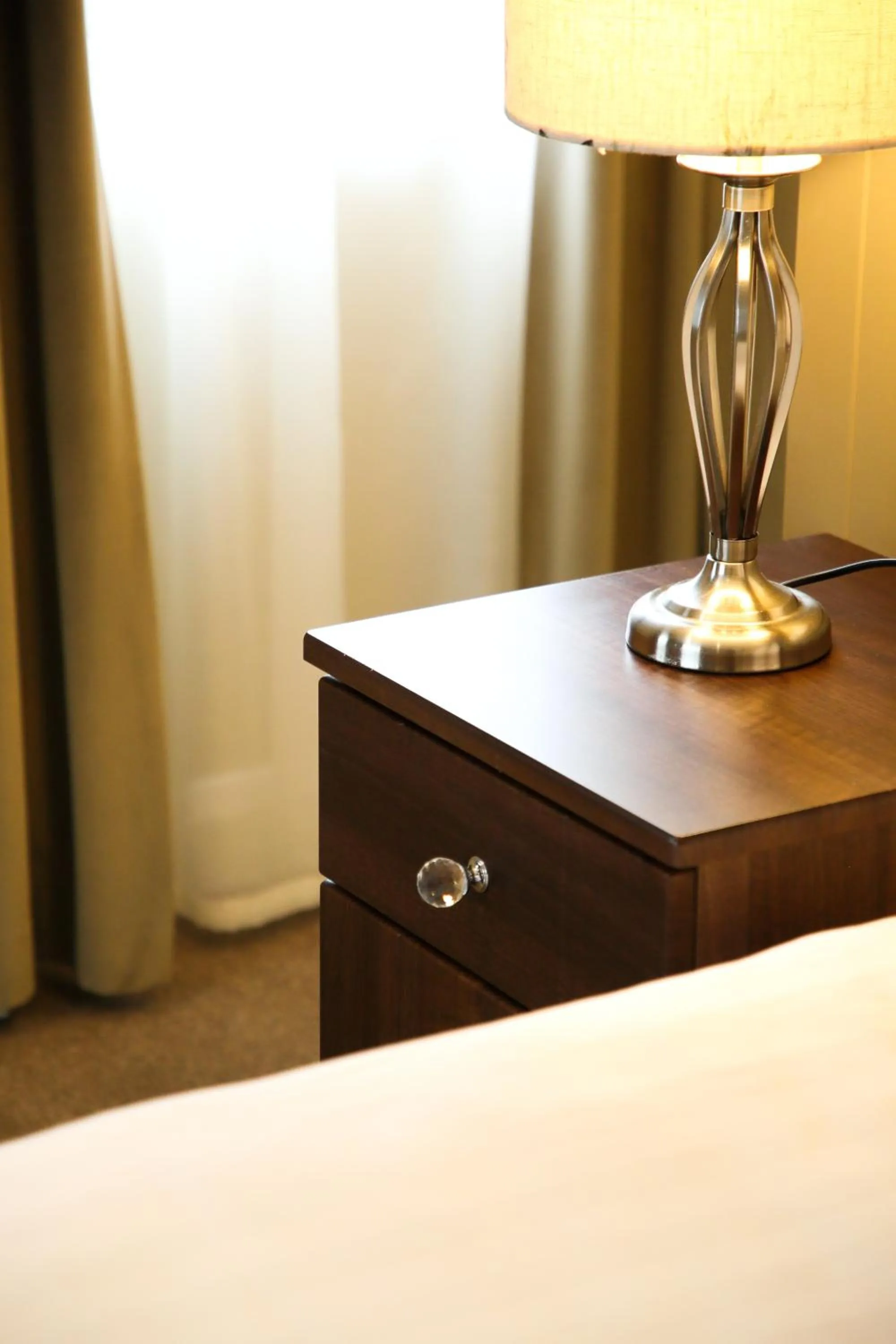 Bedroom, Bed in Mulroy Woods Hotel