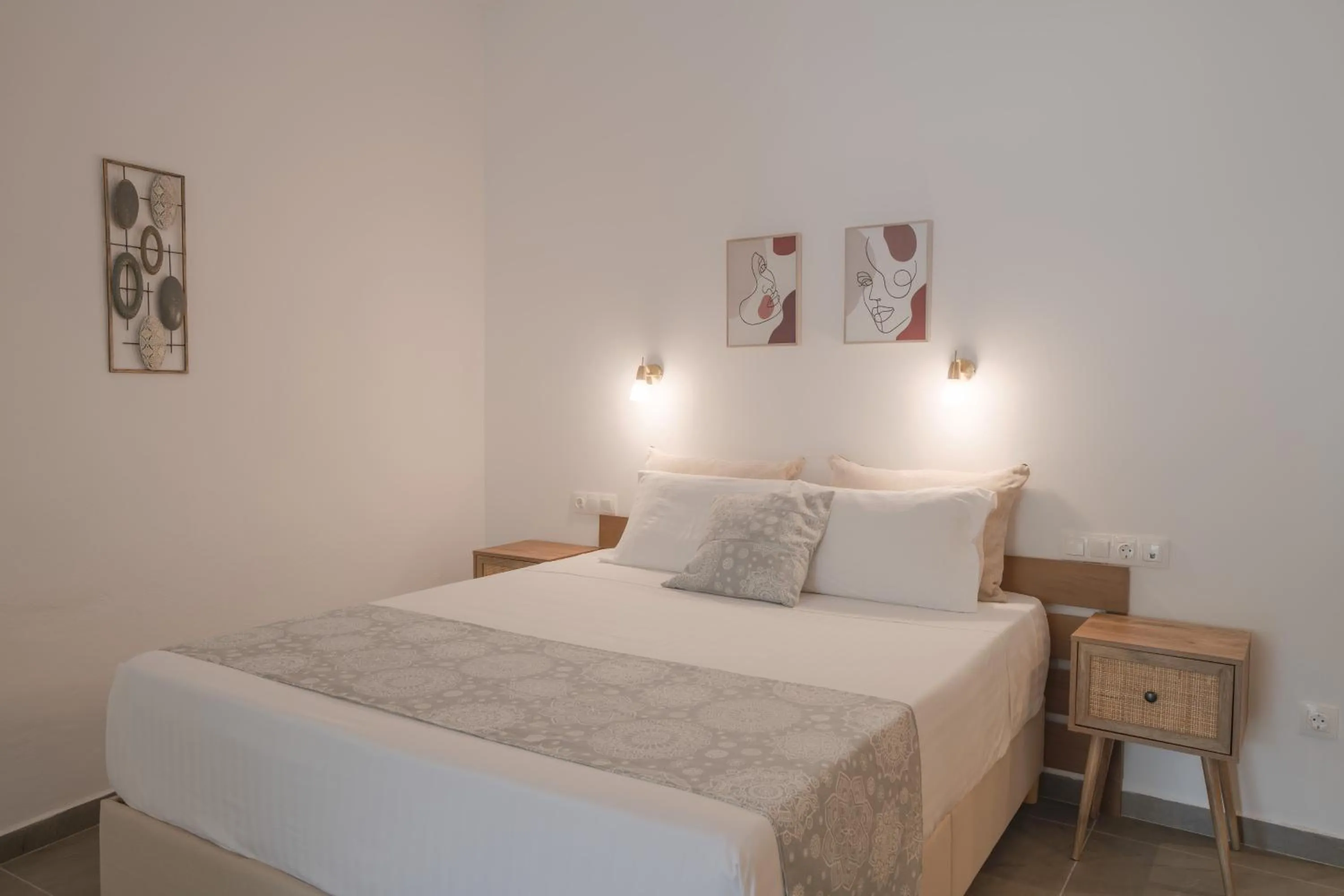 Bed in Levantes Hotel